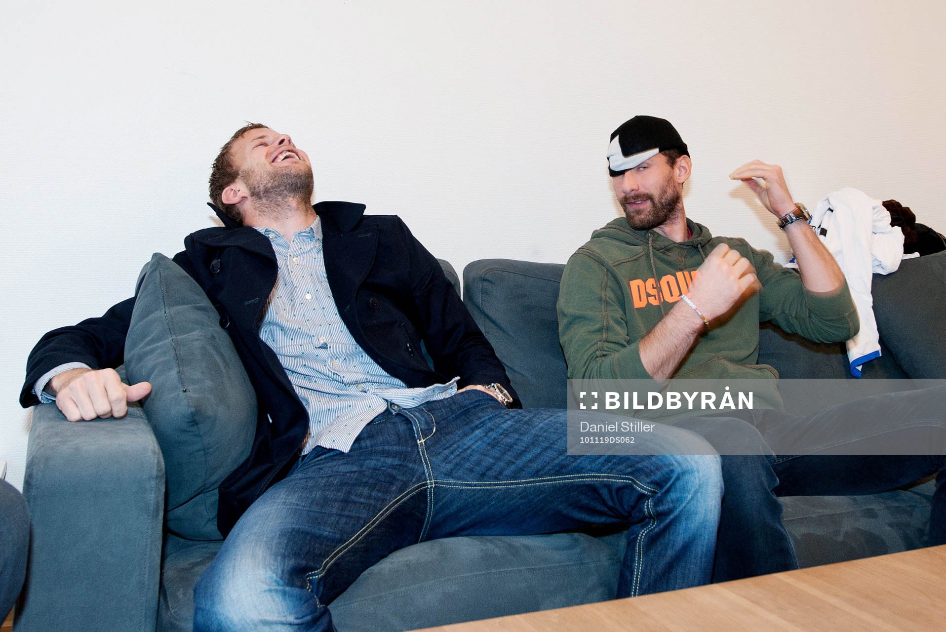 Mikael Antonsson, Johan Wiland