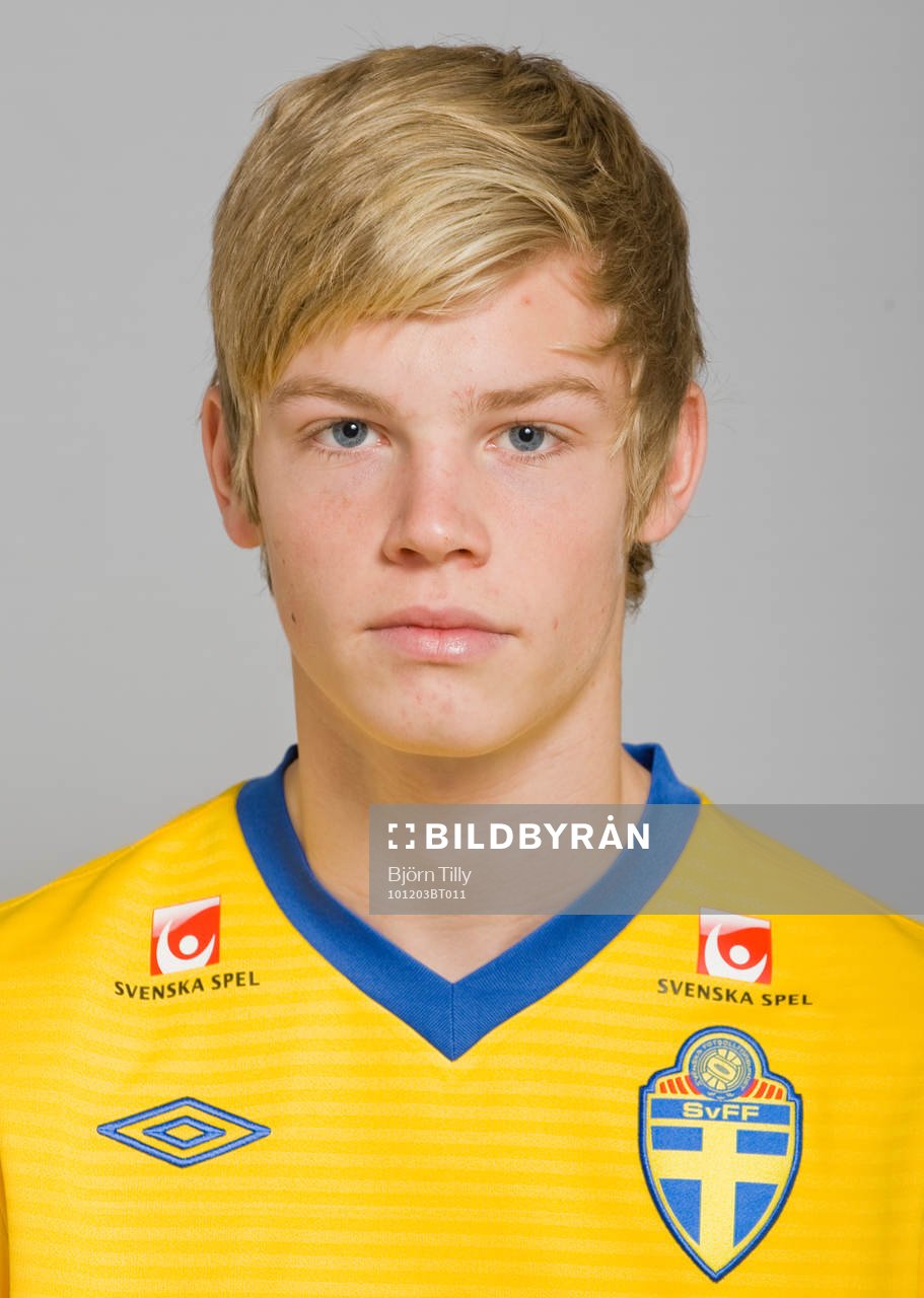 Anton Agebjörn, Sverige