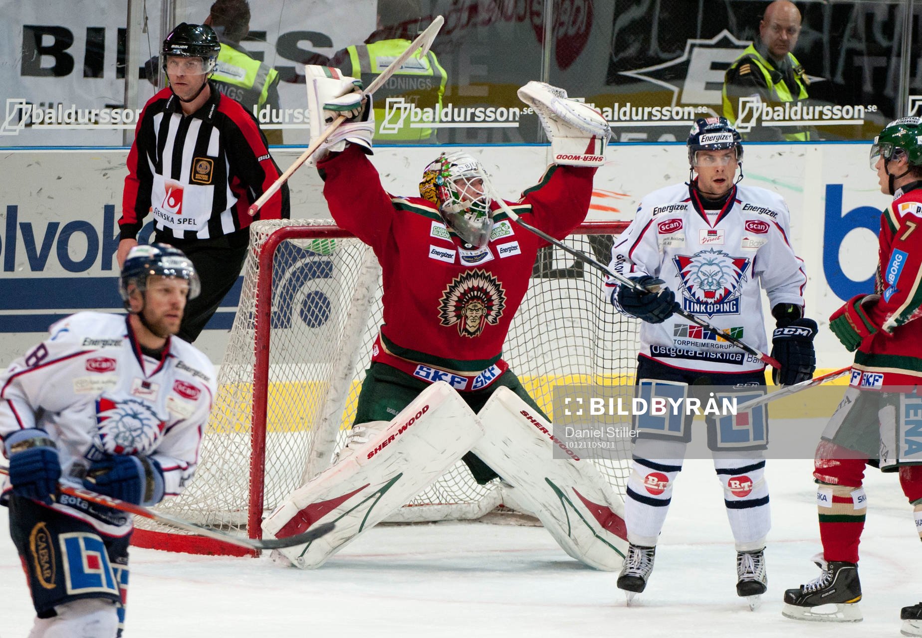 Johan Holmqvist, målvakt Frölunda, jubel