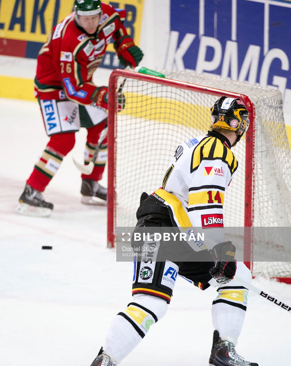 Jesper Mattsson, Frölunda, missar öppen kasse i