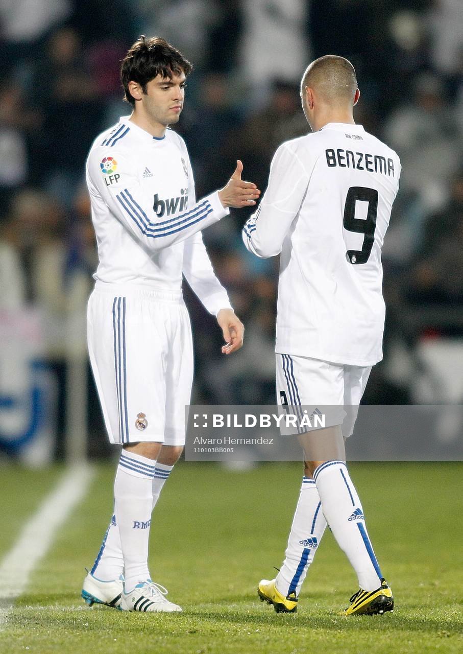 Kaka byter av Karim Benzema, Real Madrid (avbytare, byte,