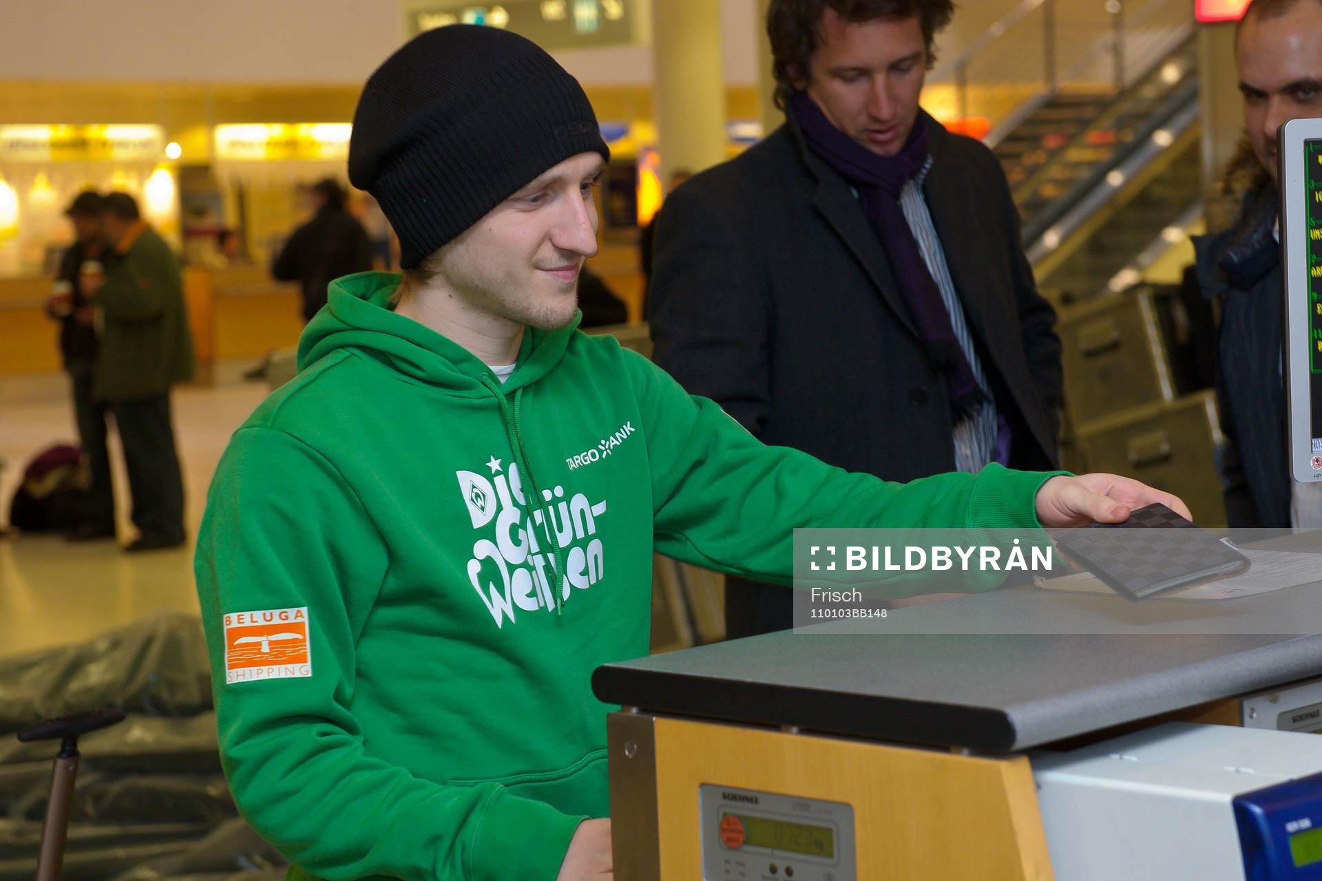 Marko Marin på flygplatsen