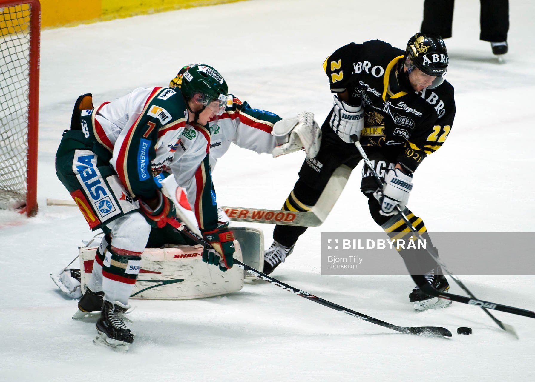 Henrik Tömmernes, Frölunda och Richard Zednik, AIK