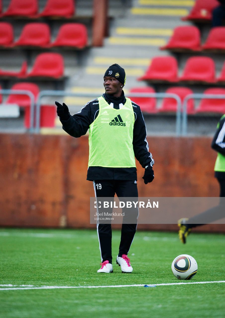Teteh Bangura