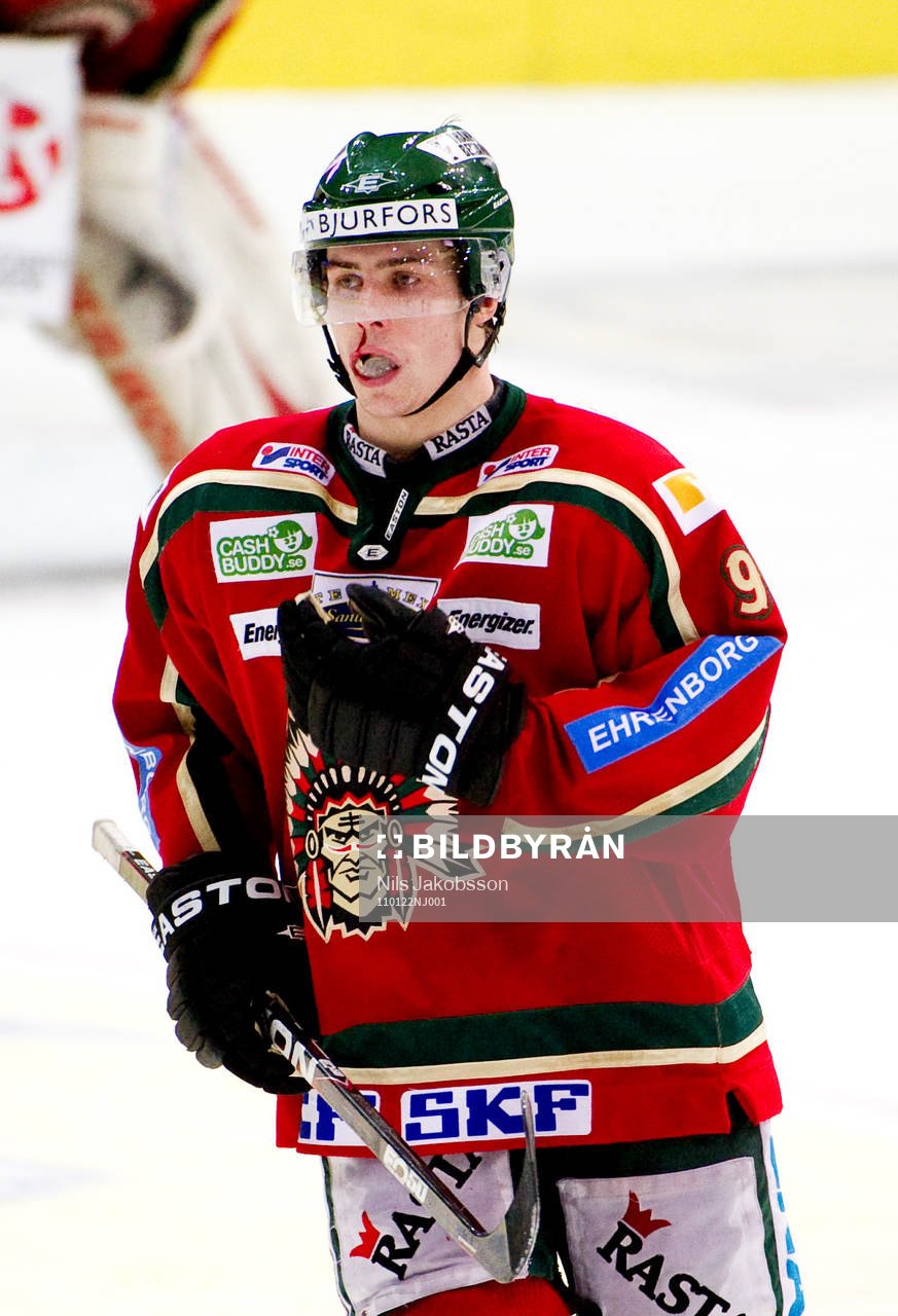 Tobias Viklund, Frölunda näsblod, blod