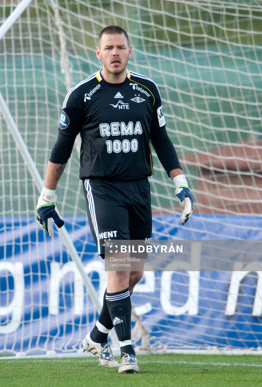 Daniel Örlund, målvakt