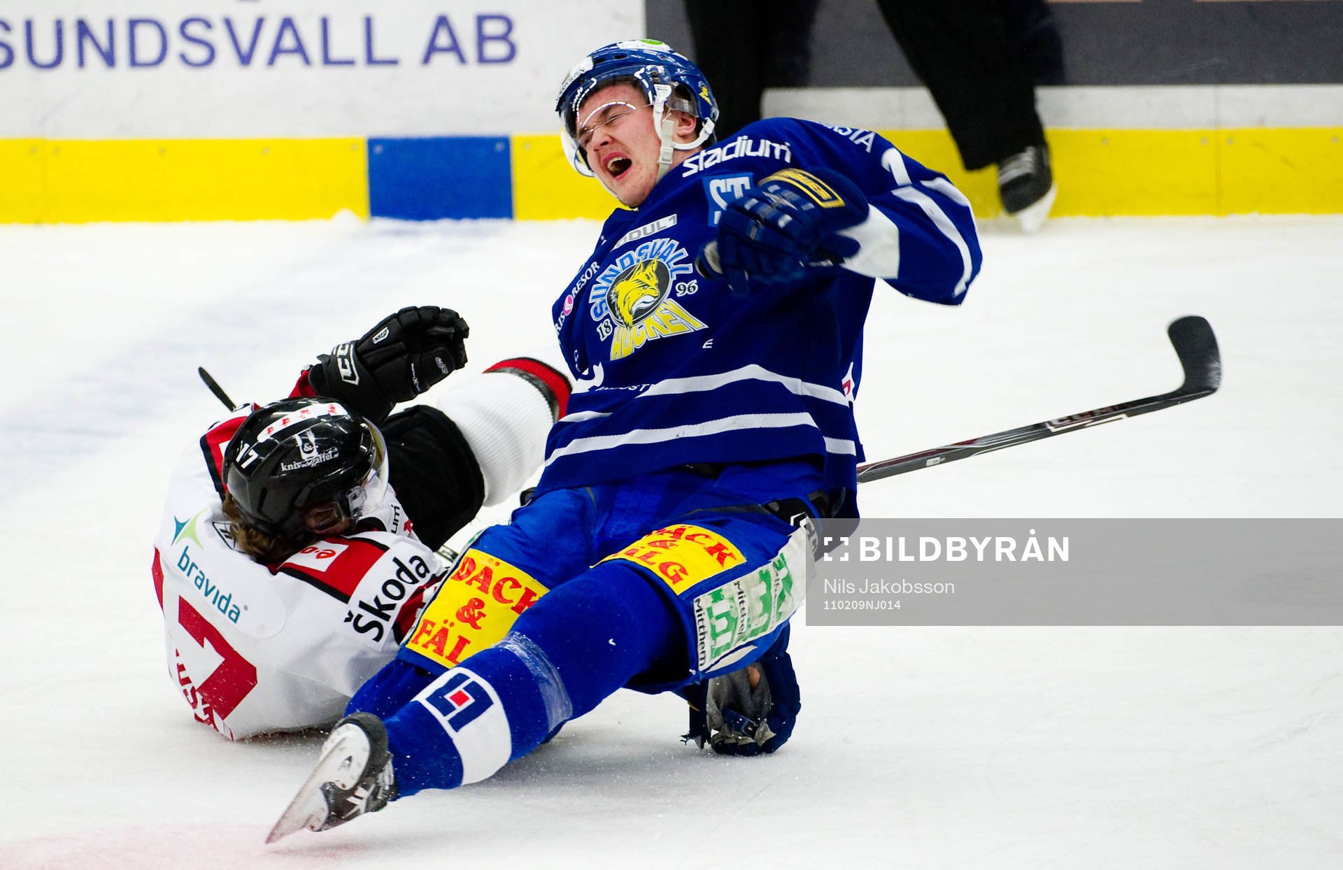 Marcus Högström, Sundsvall vrider benet
