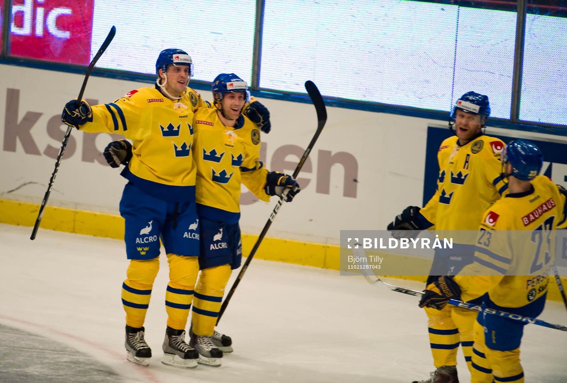 Jonas Andersson och Martin Thörnberg, Sverige, jubel