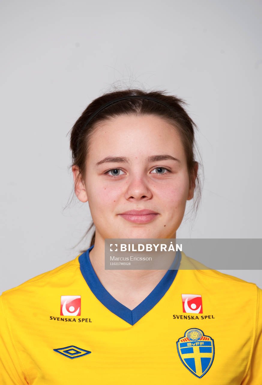 Porträtt, Alice Nilsson