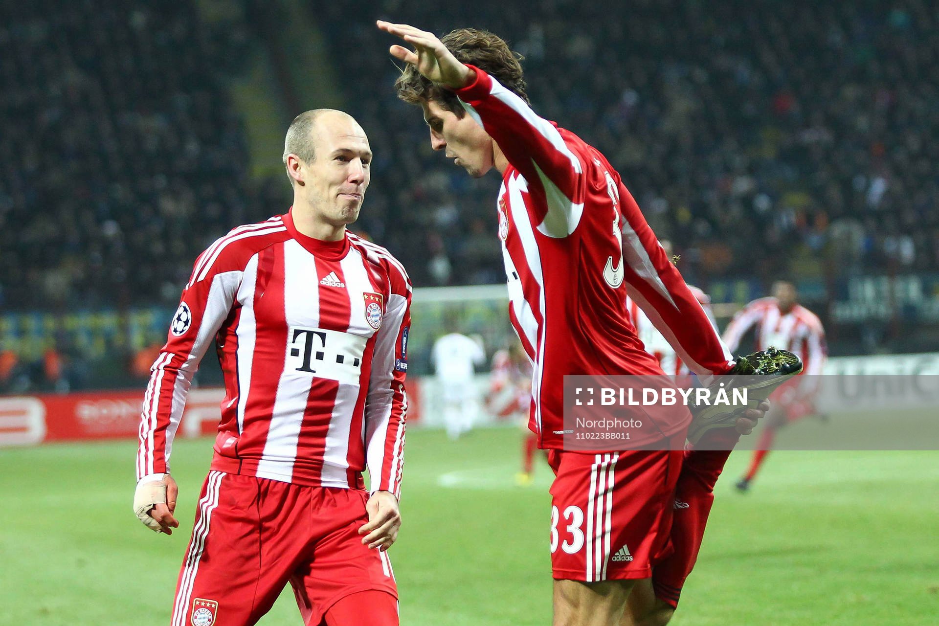 Arjen Robben och Mario Gomez, Bayern München, glädje,