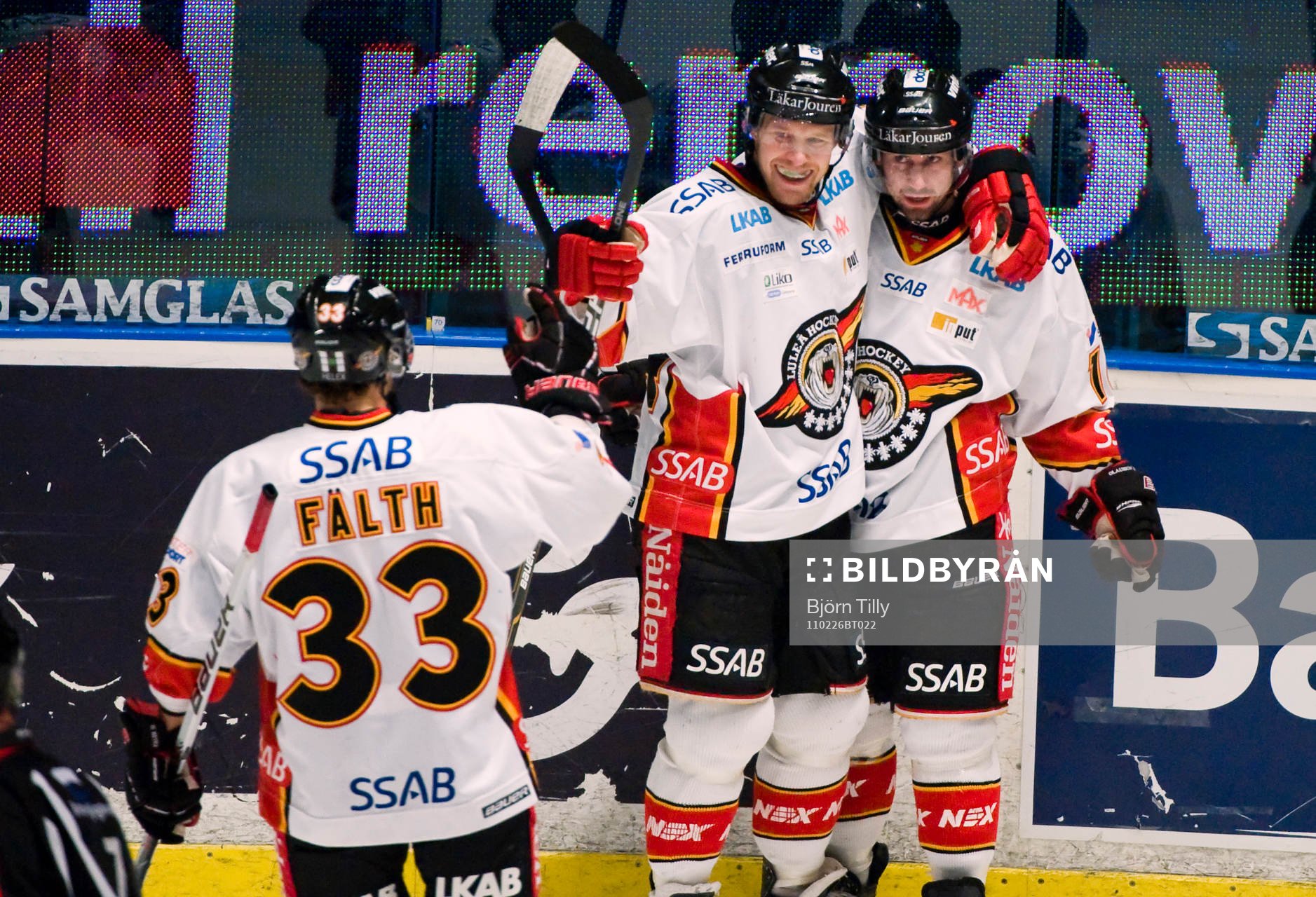 Janne Niinimaa och Niklas Olausson, Luleå, jubel