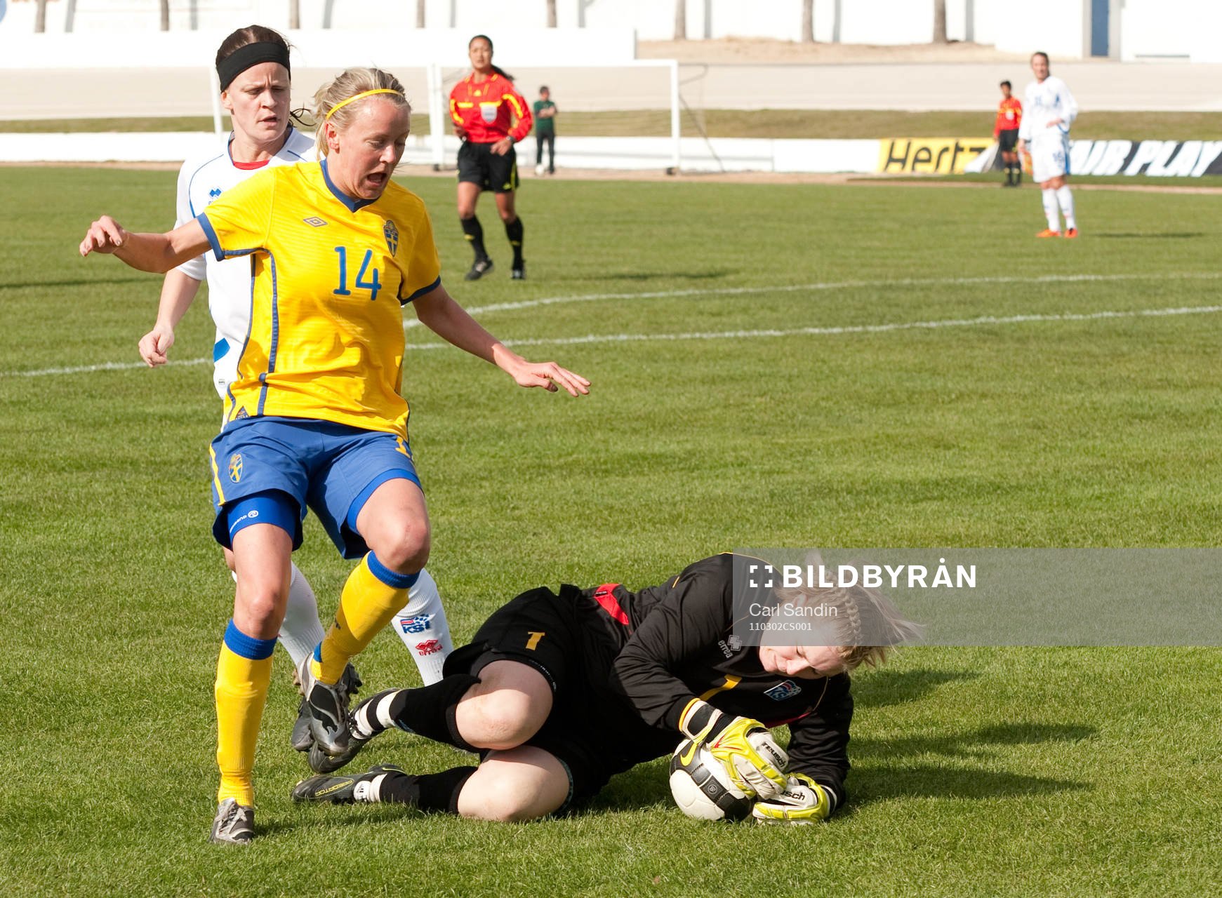 Josefine Öqvist, Sverige, Thora Helgadottir, målvakt,