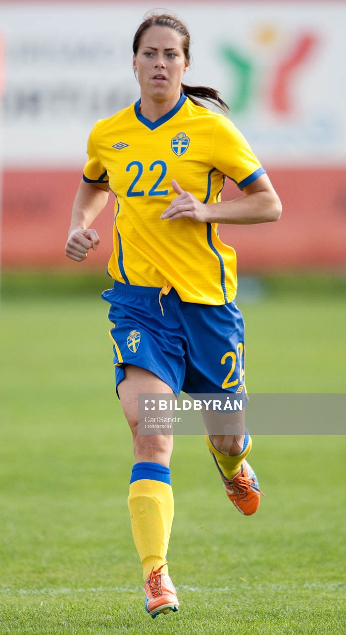 Johanna Almgren, Sverige