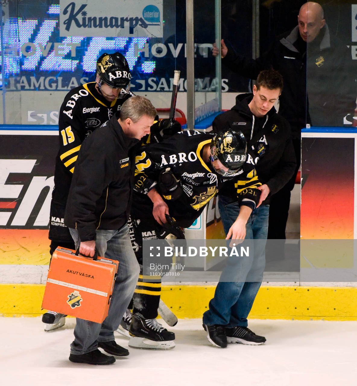 Richard Zednik, AIK skadad