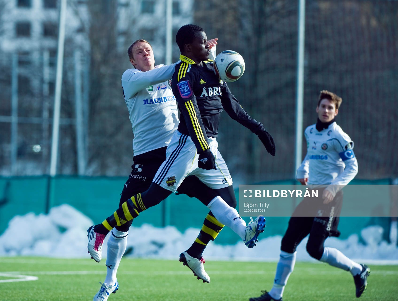 Patrik Haginge, Örebro och Teteh Bangura, AIK