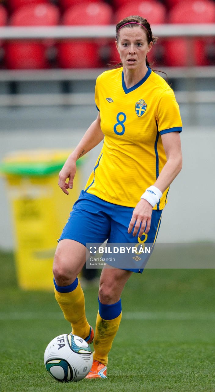 Lotta Schelin, Sverige