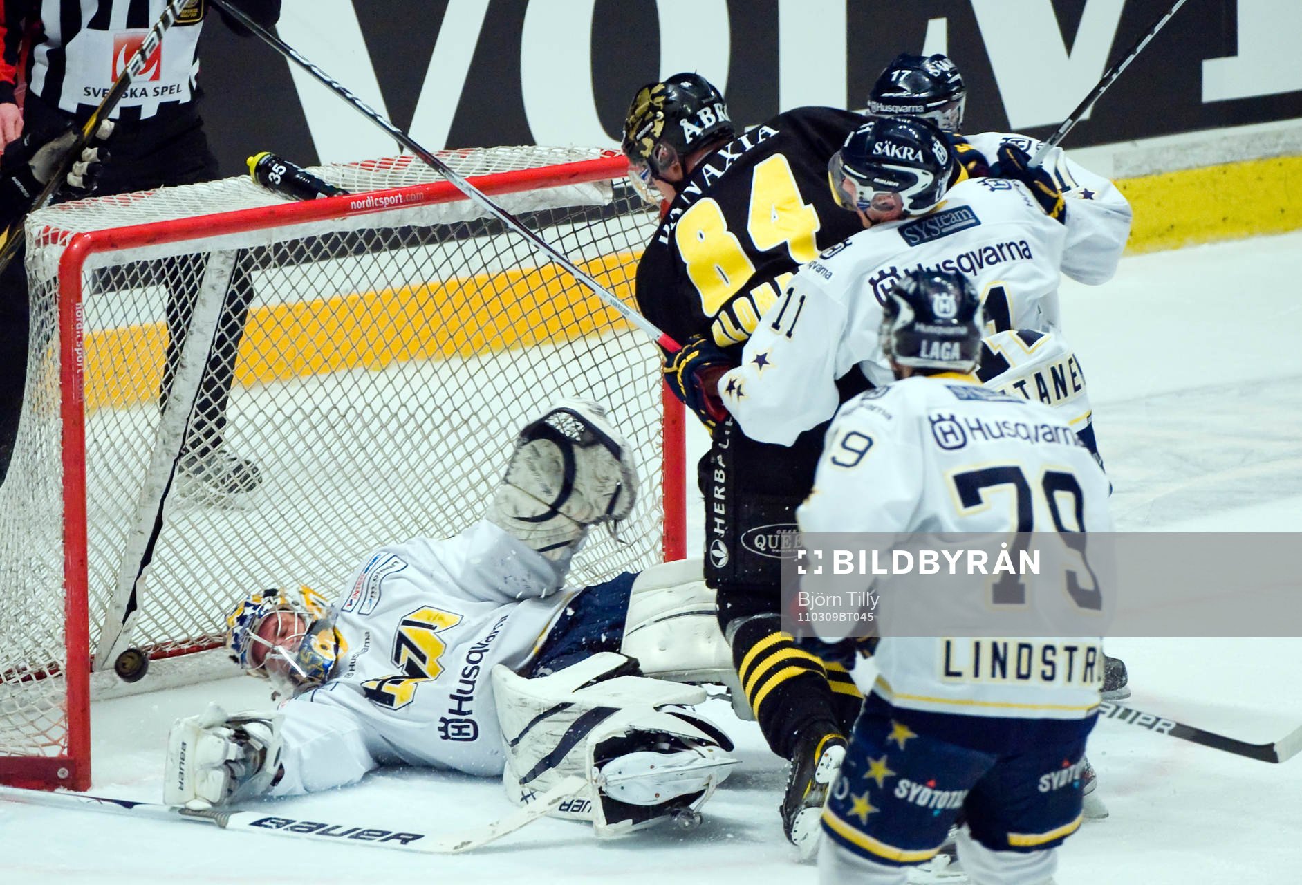 Andreas Andersson, målvakt, HV71 oc Patric Blomdahl, AIK