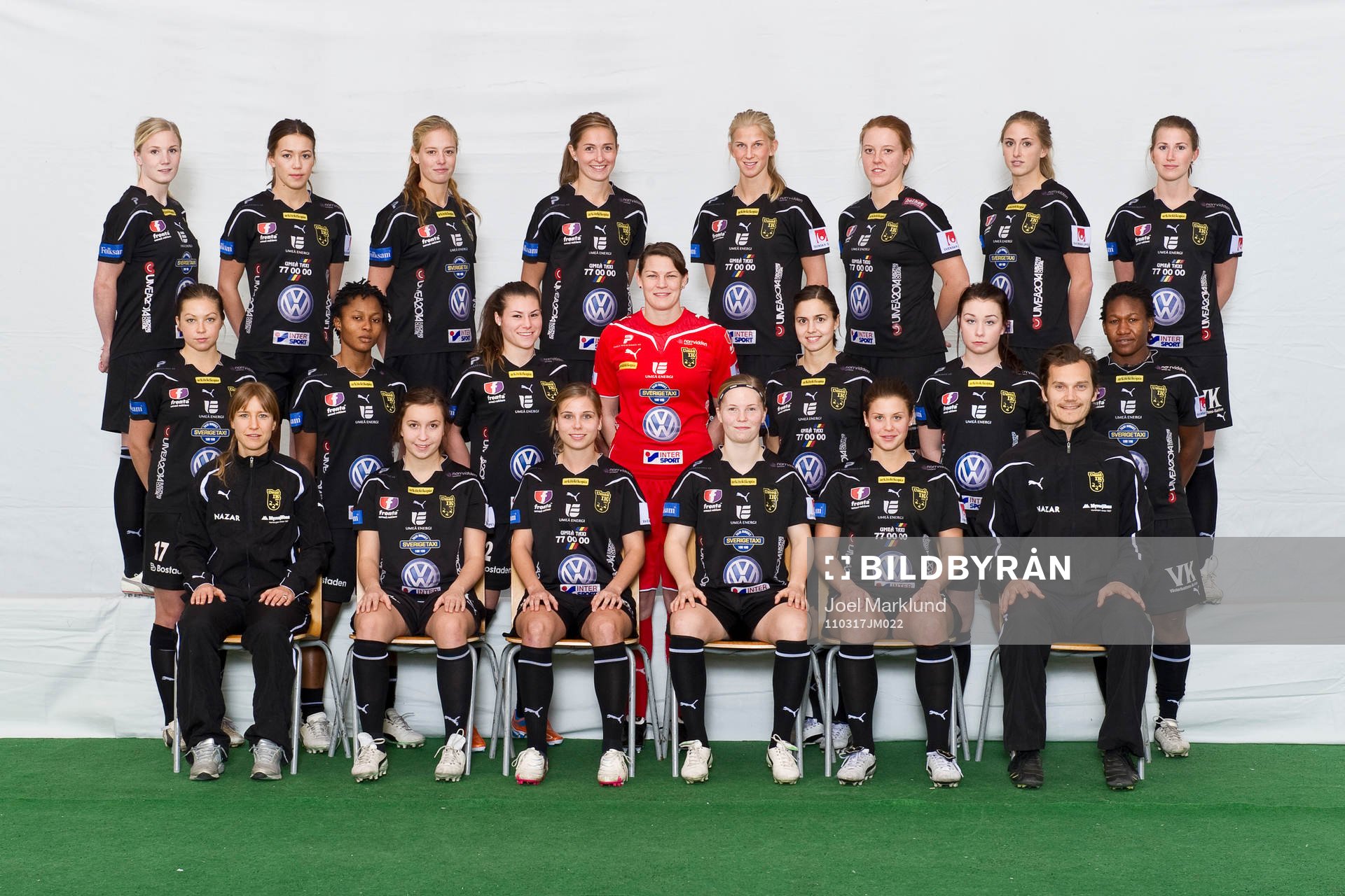Bakre raden fr v: Anna Paulson, Elin Landström, Alexandra
