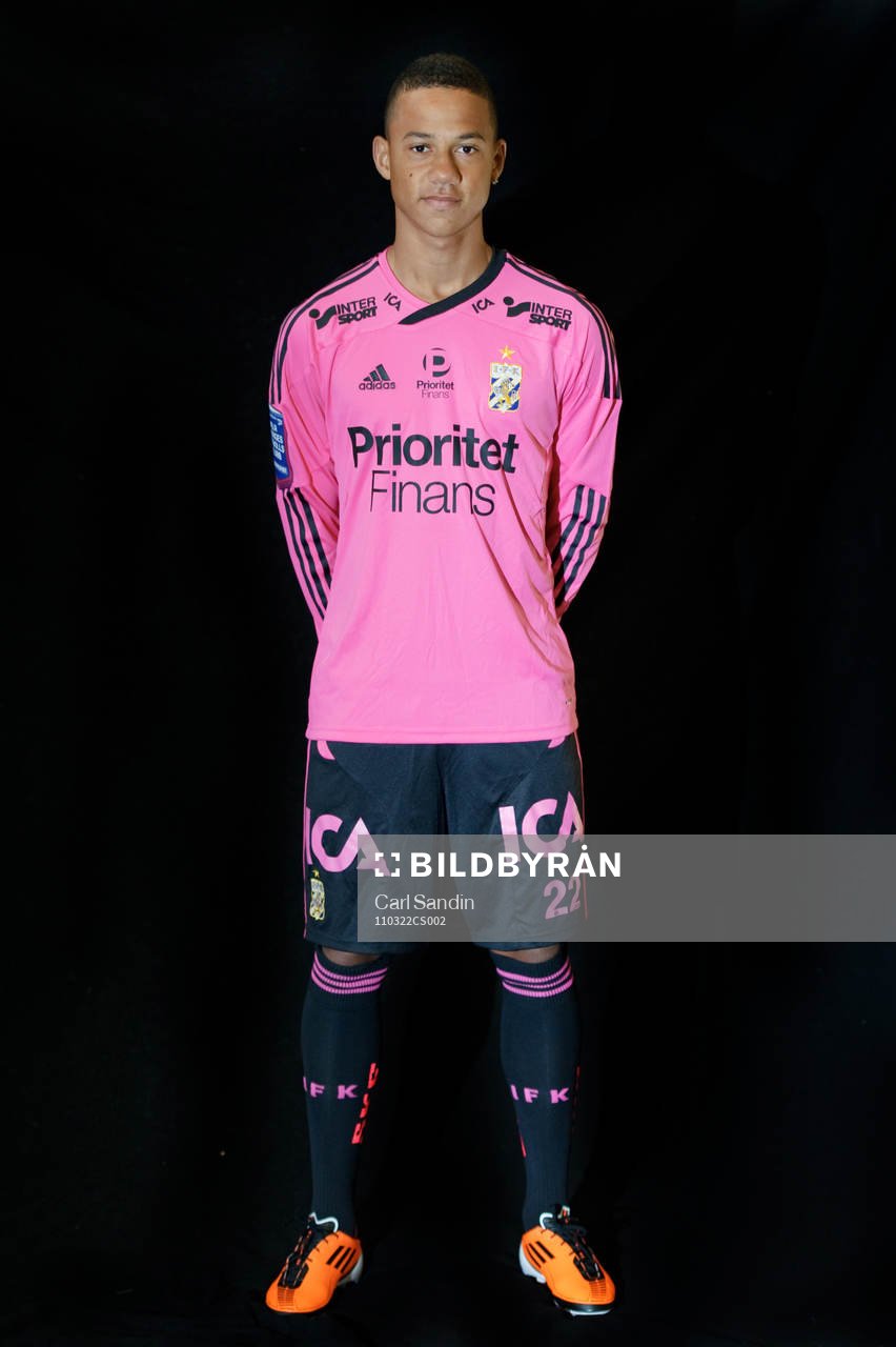 Tobias Sana