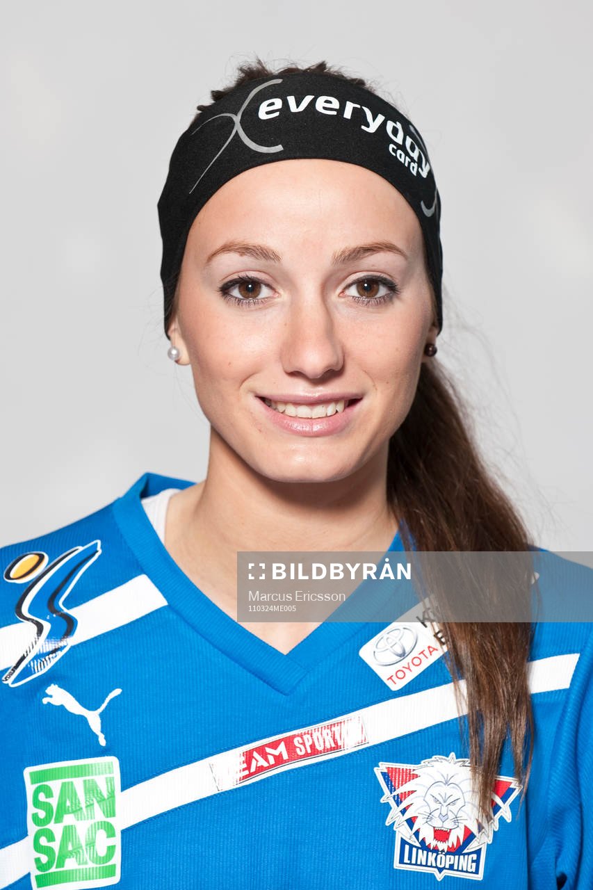 Kosovare Asllani