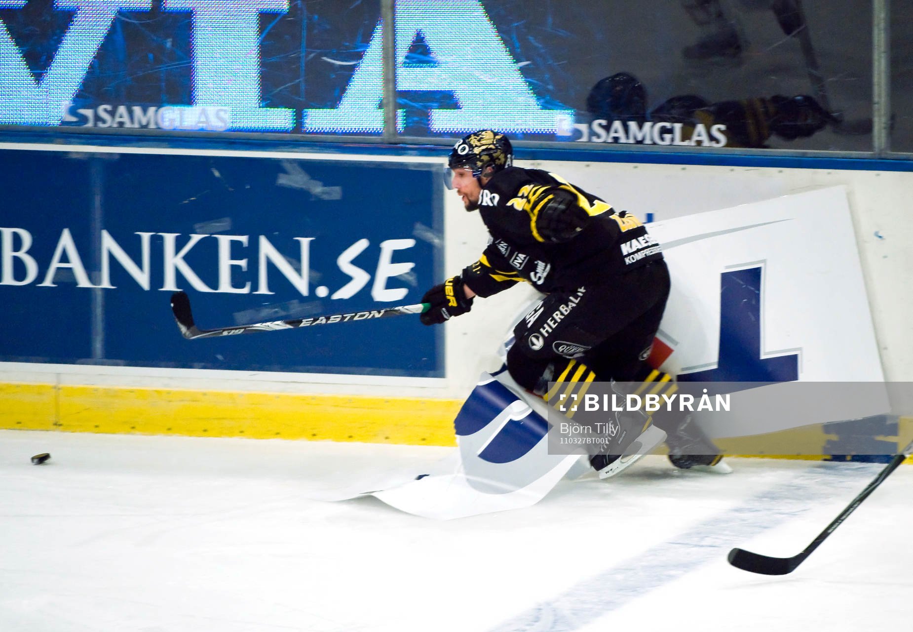 Richard Zednik, AIK river reklamen