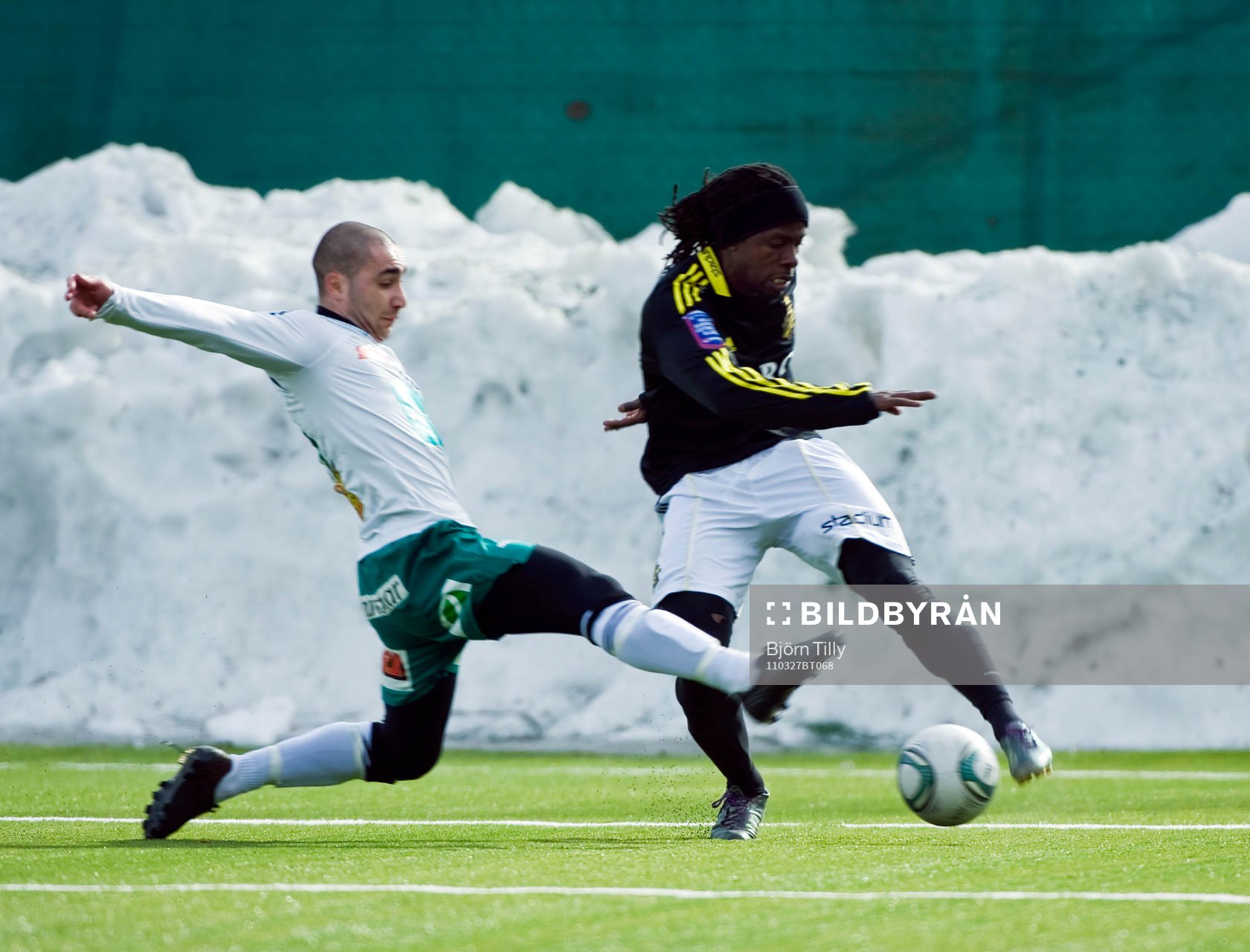 Giuseppe Funicello, Mariehamn och Martin Kayongo-Mutumba,