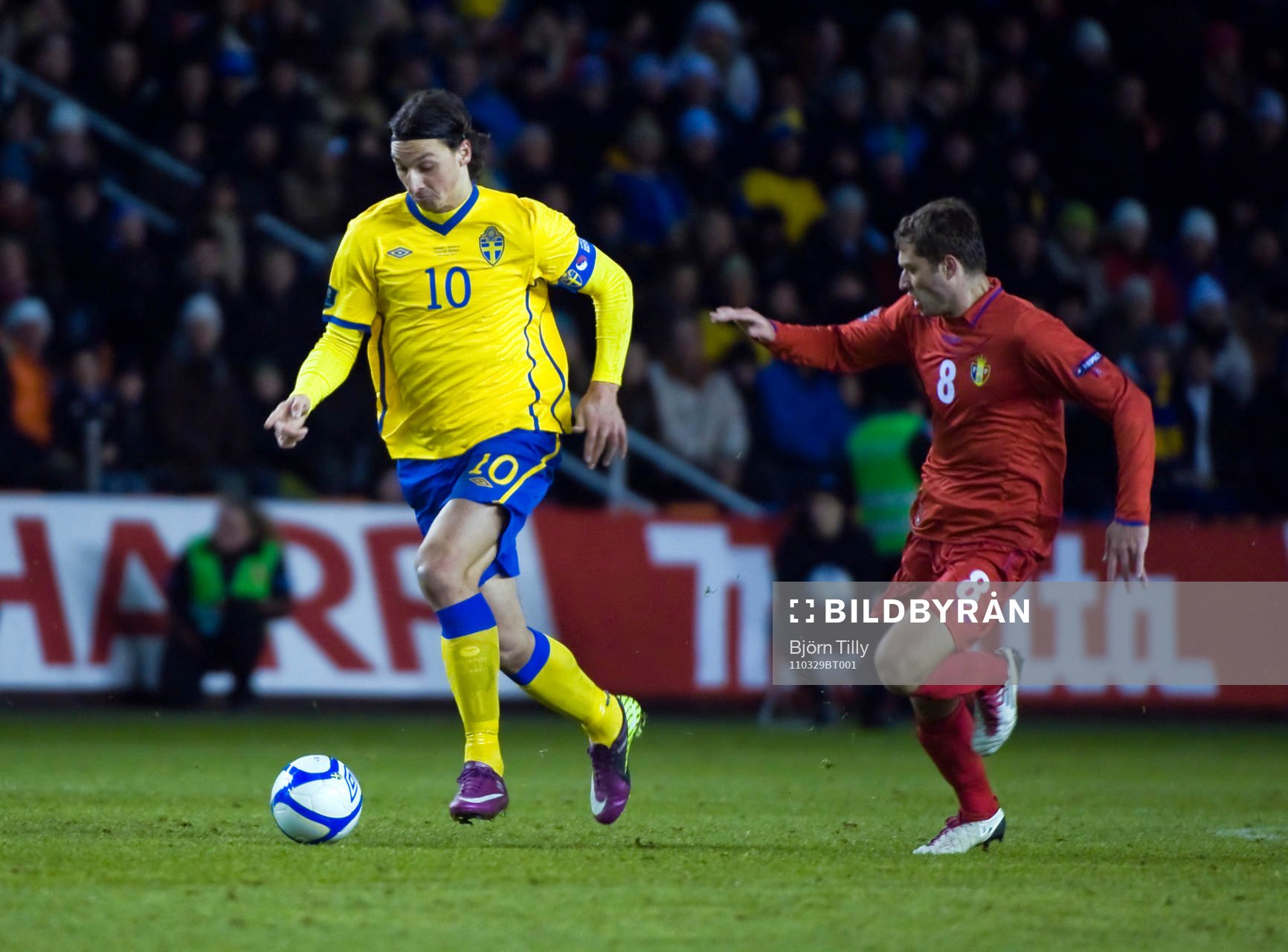 Zlatan Ibrahimovic, Sverige och Eugeniu Cebotaru, Moldavien