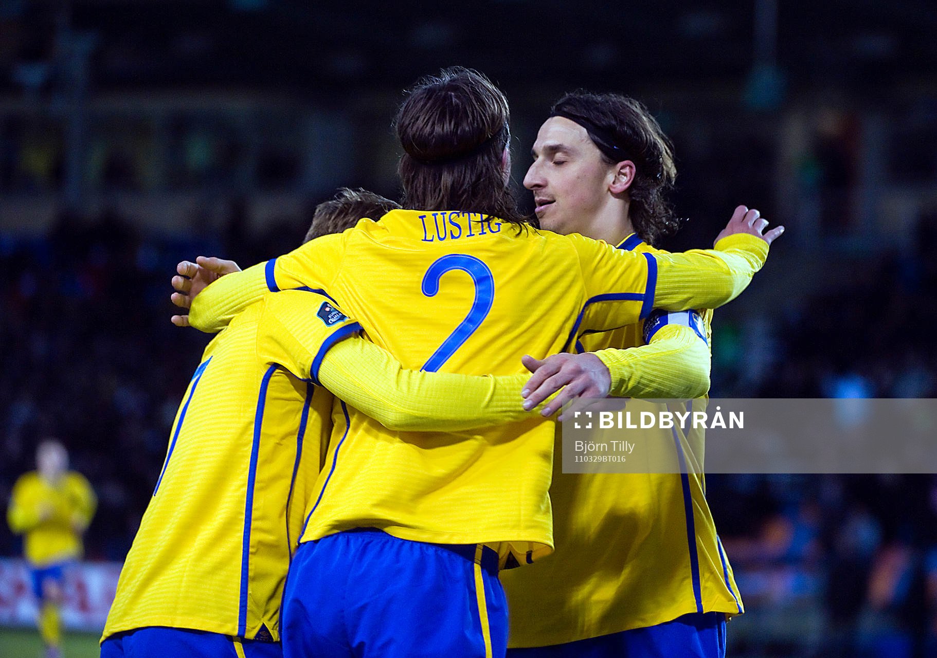 Zlatan Ibrahimovic, Sverige kramar om Mikael Lustig, Sverige