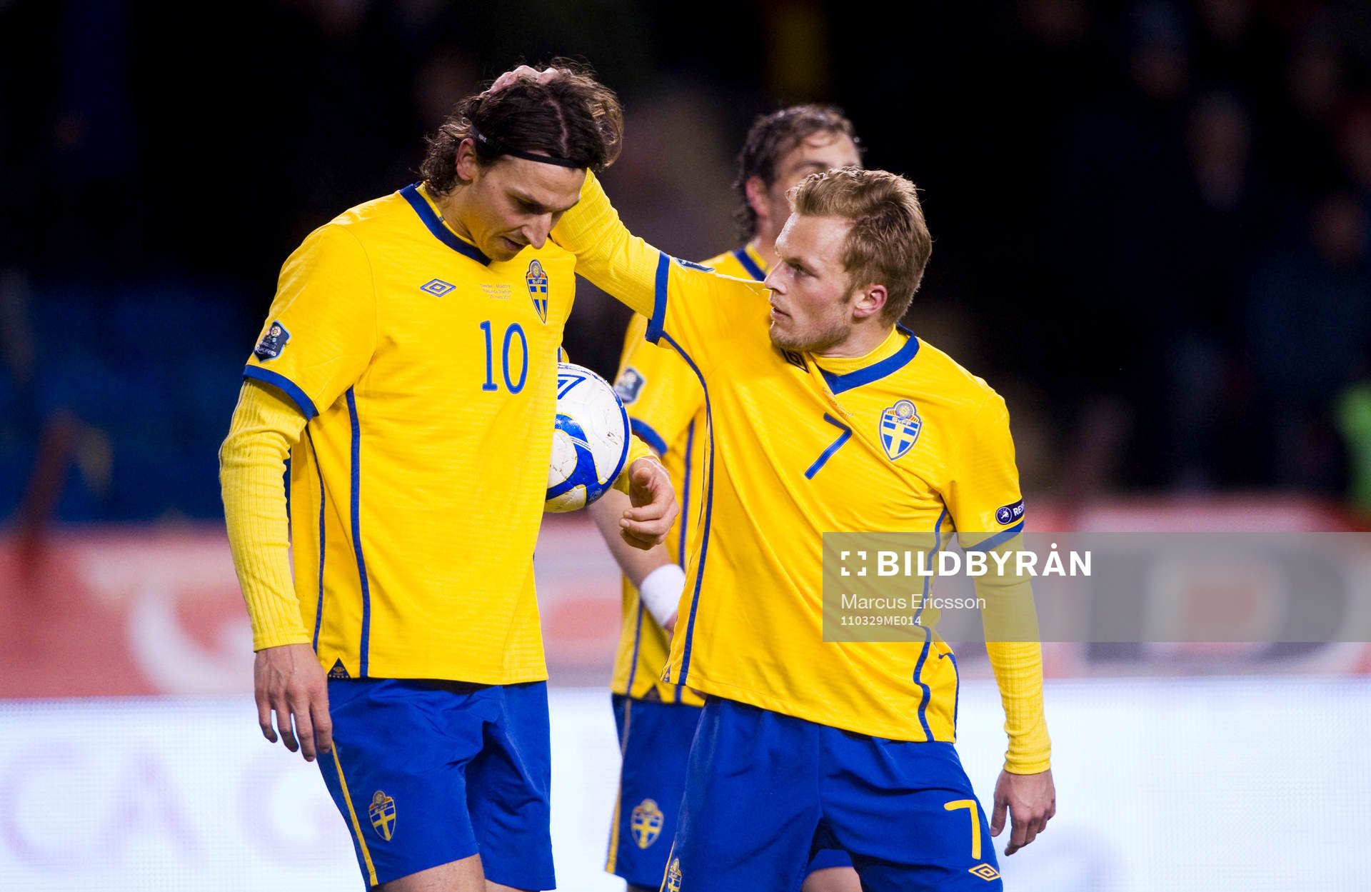 Zlatan Ibrahimovic ochh Sebastian Larsson