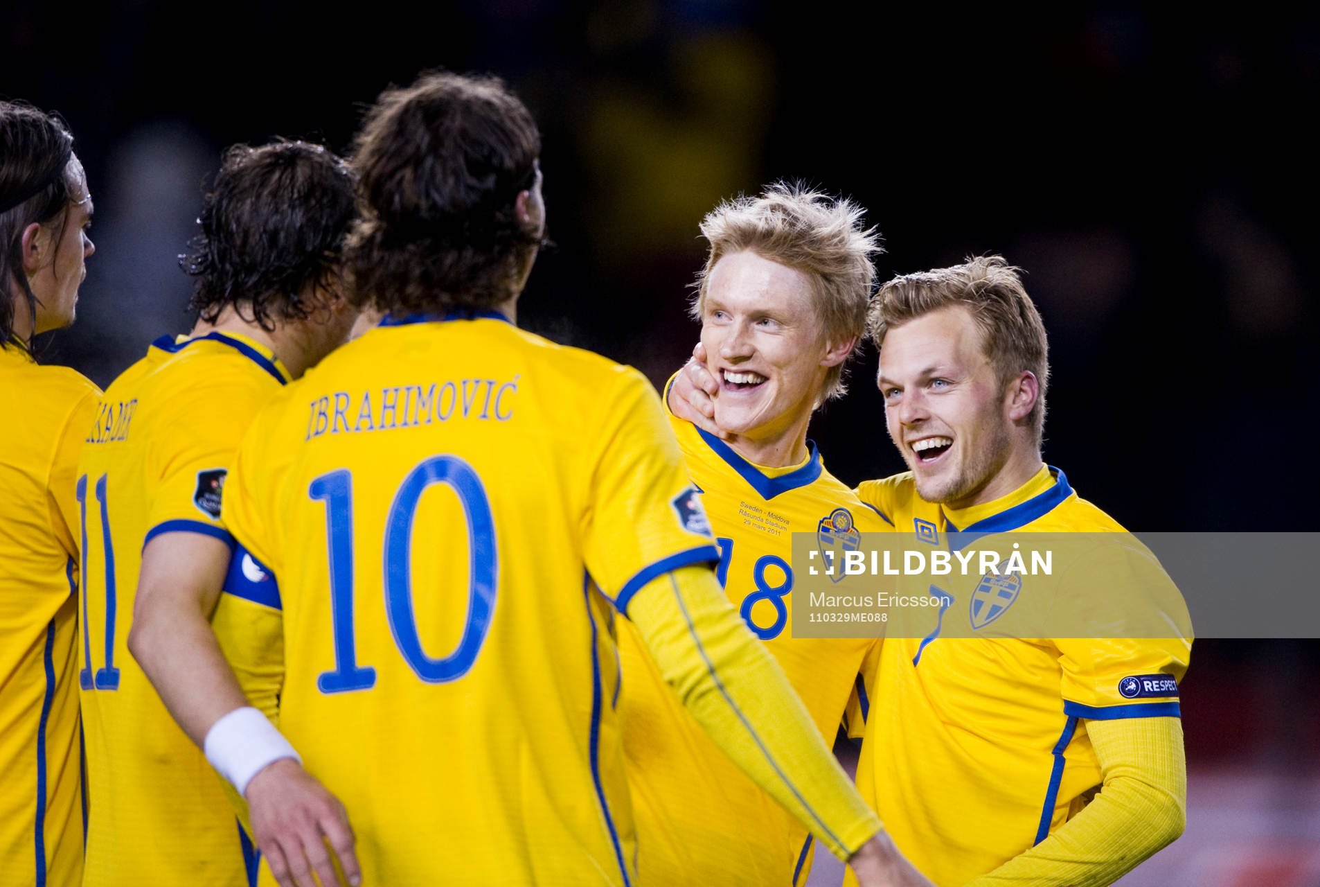 Sebastian Larsson, Sverige jubel med Rasmus Elm