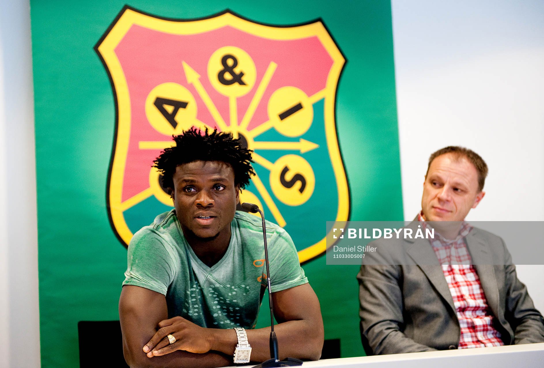 Gais nyförvärv, Razak Omotoyossi