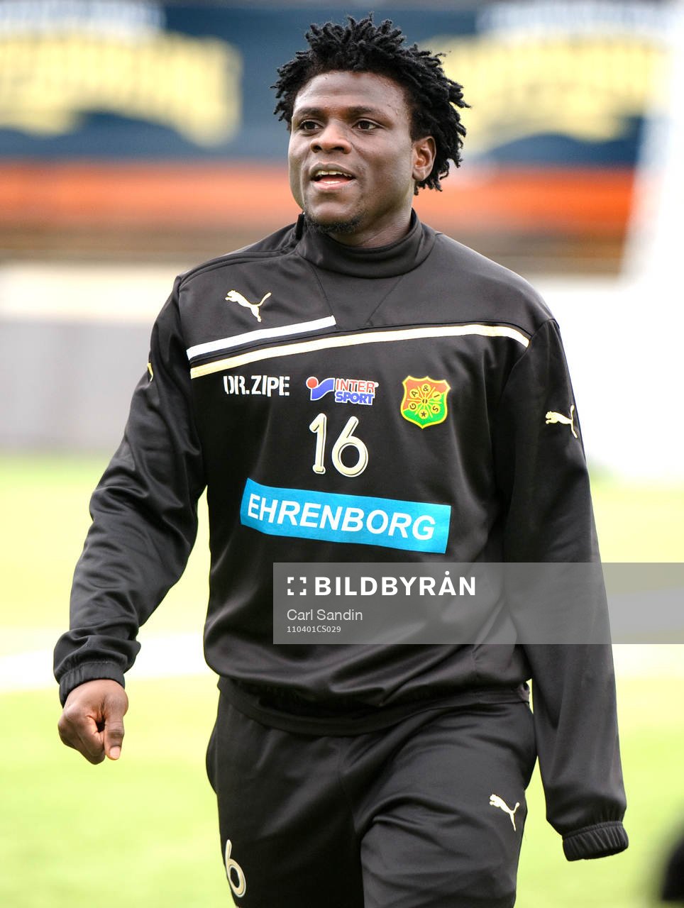 Razak Omotoyossi, Gais