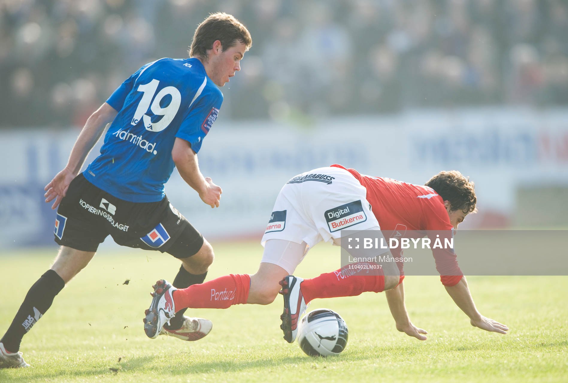 Emil Salomonsson, Halmstad, mot Daniel Mendes, Kalmar