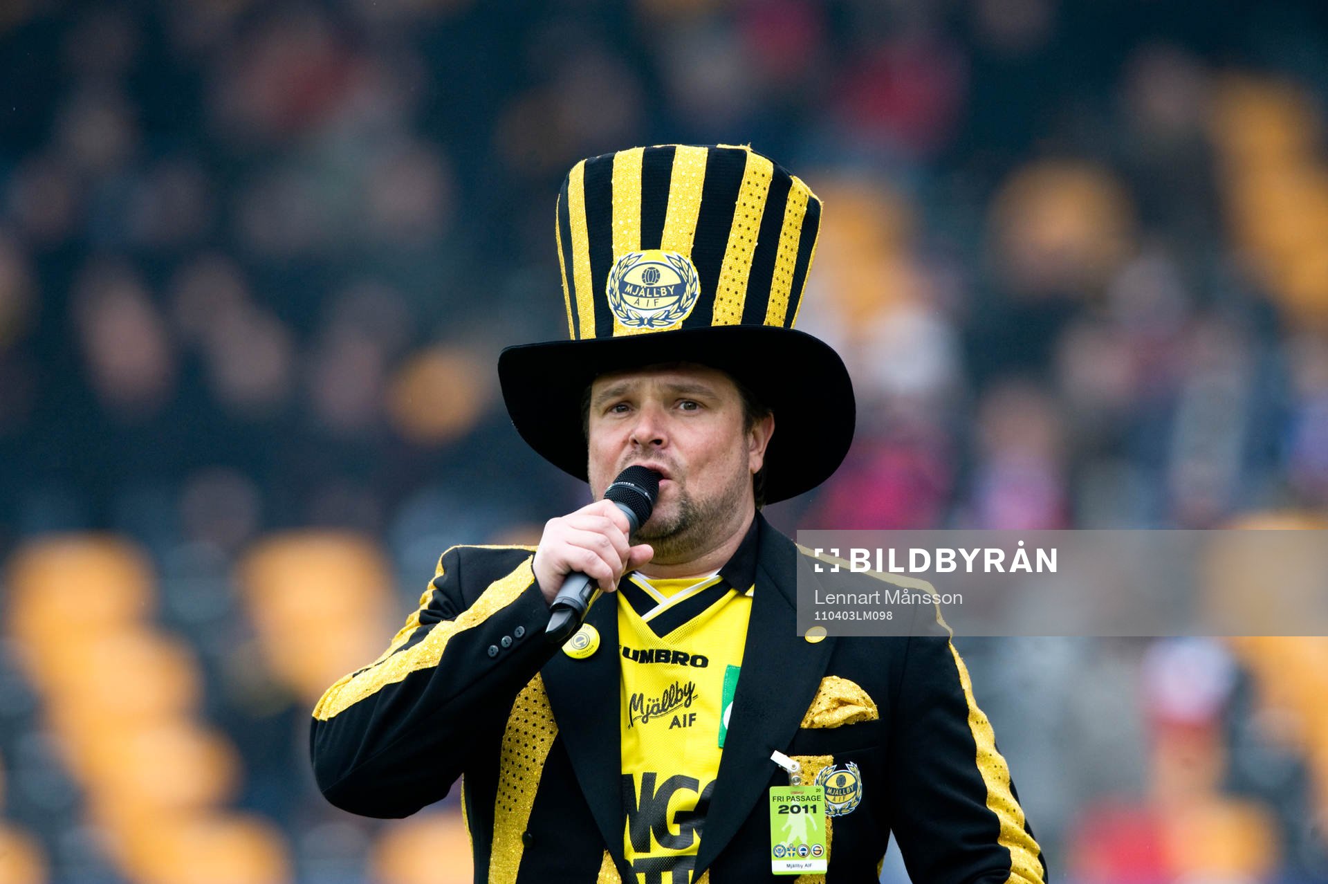 Supporter, fan