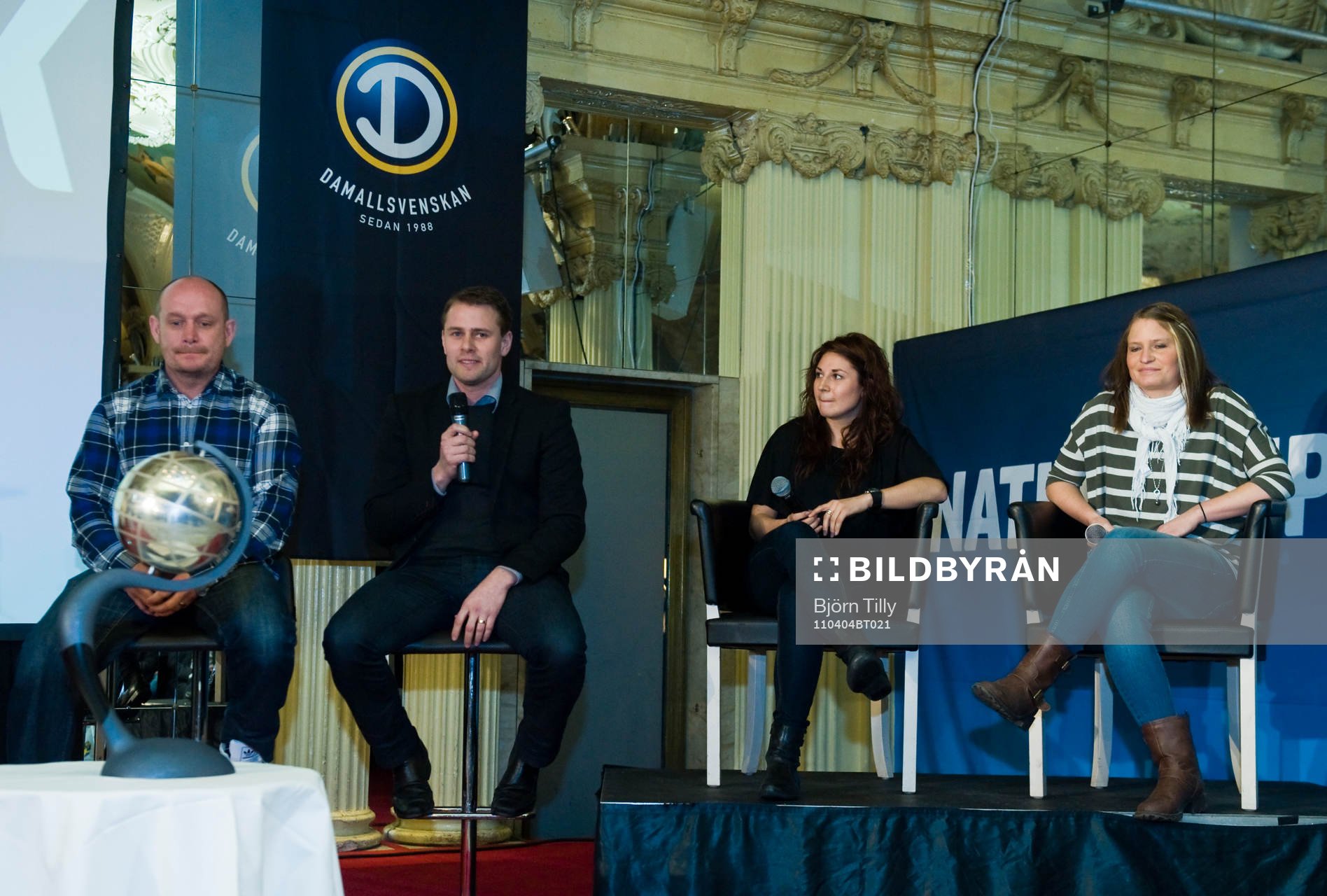  Staffan Thorstensson, tränare, Dalsjöfors, Peter Grundström, Piteå, Anna Lindén, Dalsjöfors och Josefine Johansson, Piteå.