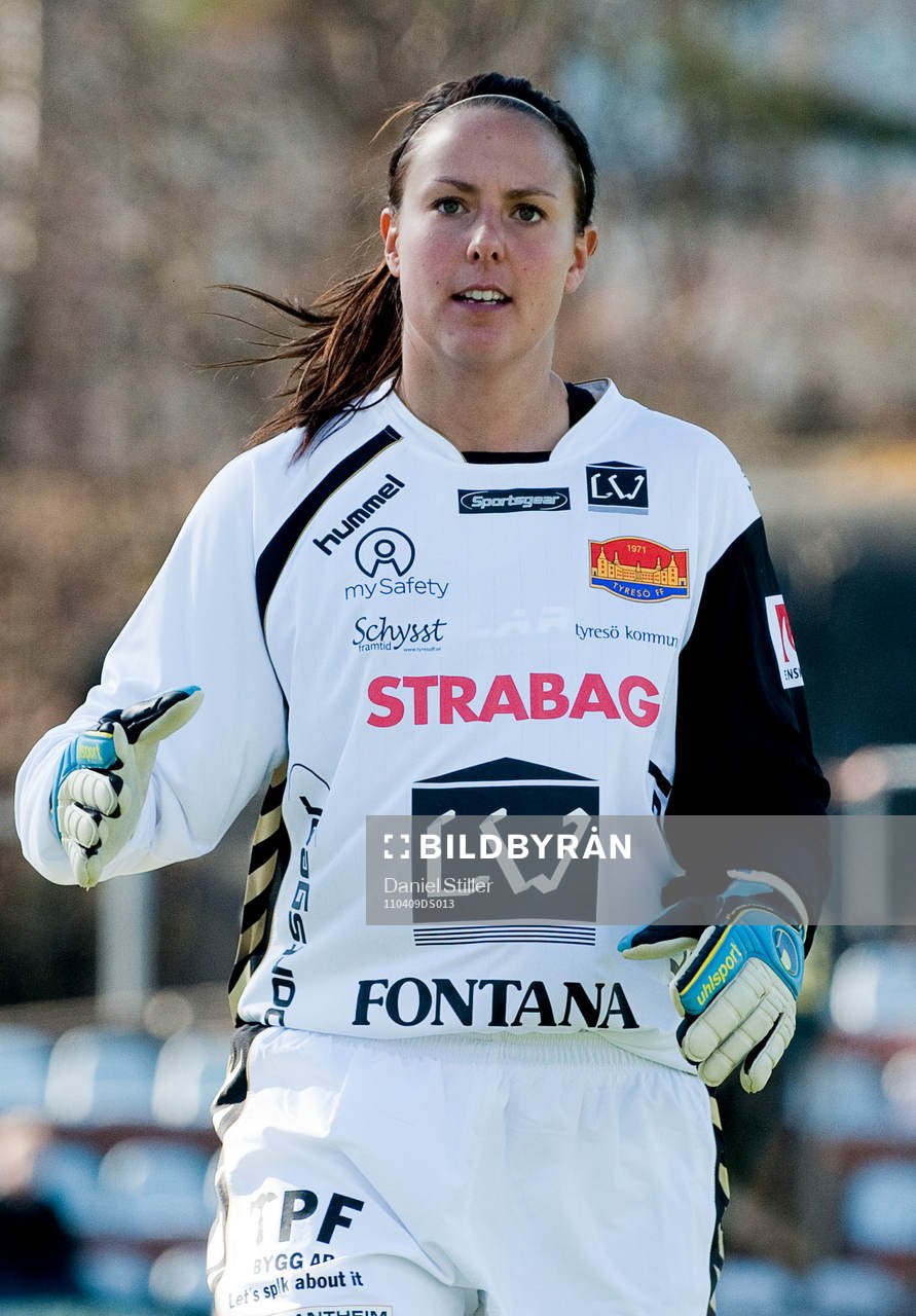 Carola Söberg, målvakt