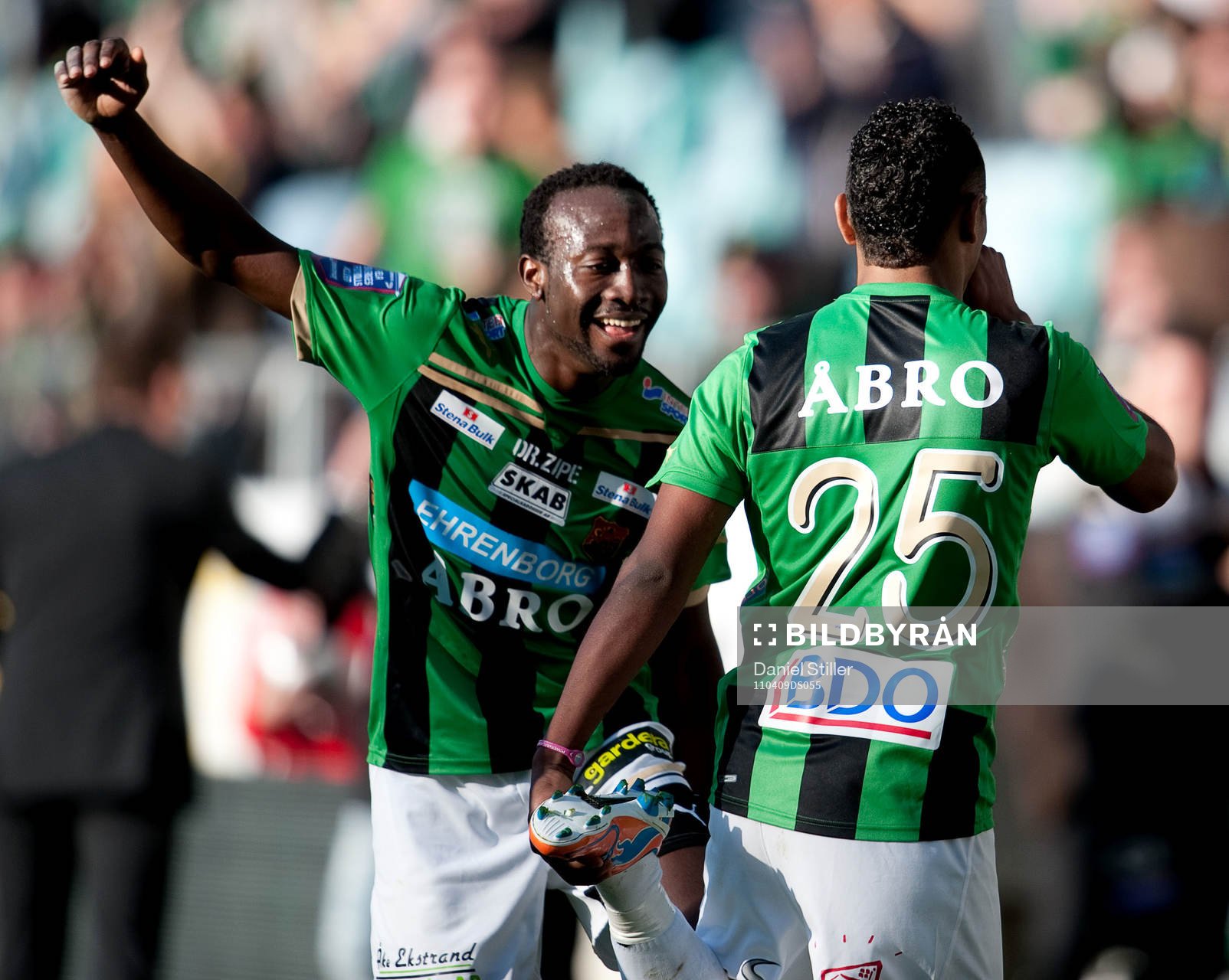 Reuben Ayarna, Wanderson do Carmo, jubel