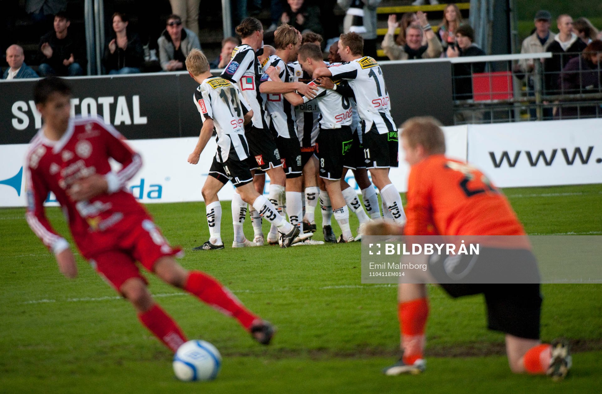  Jubel i Landskrona efter 1-1.