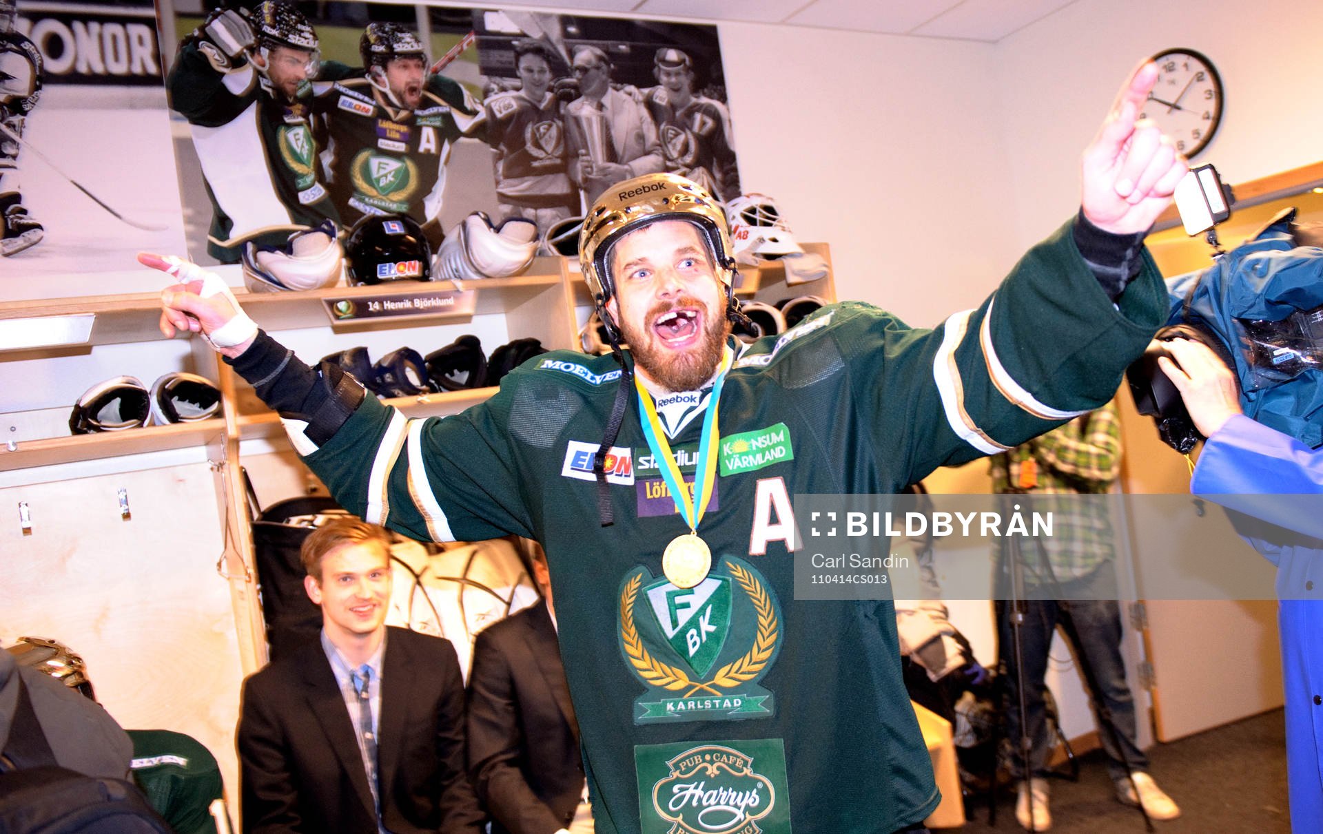 Sanny Lindström, Färjestad, jubel, glädje. SM-guld,