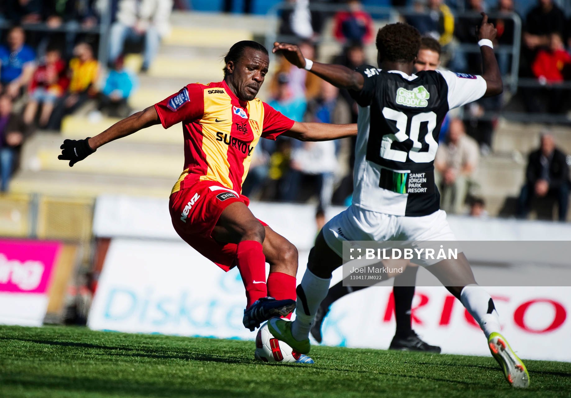 Peter Ijeh, Syrianska, skjuter