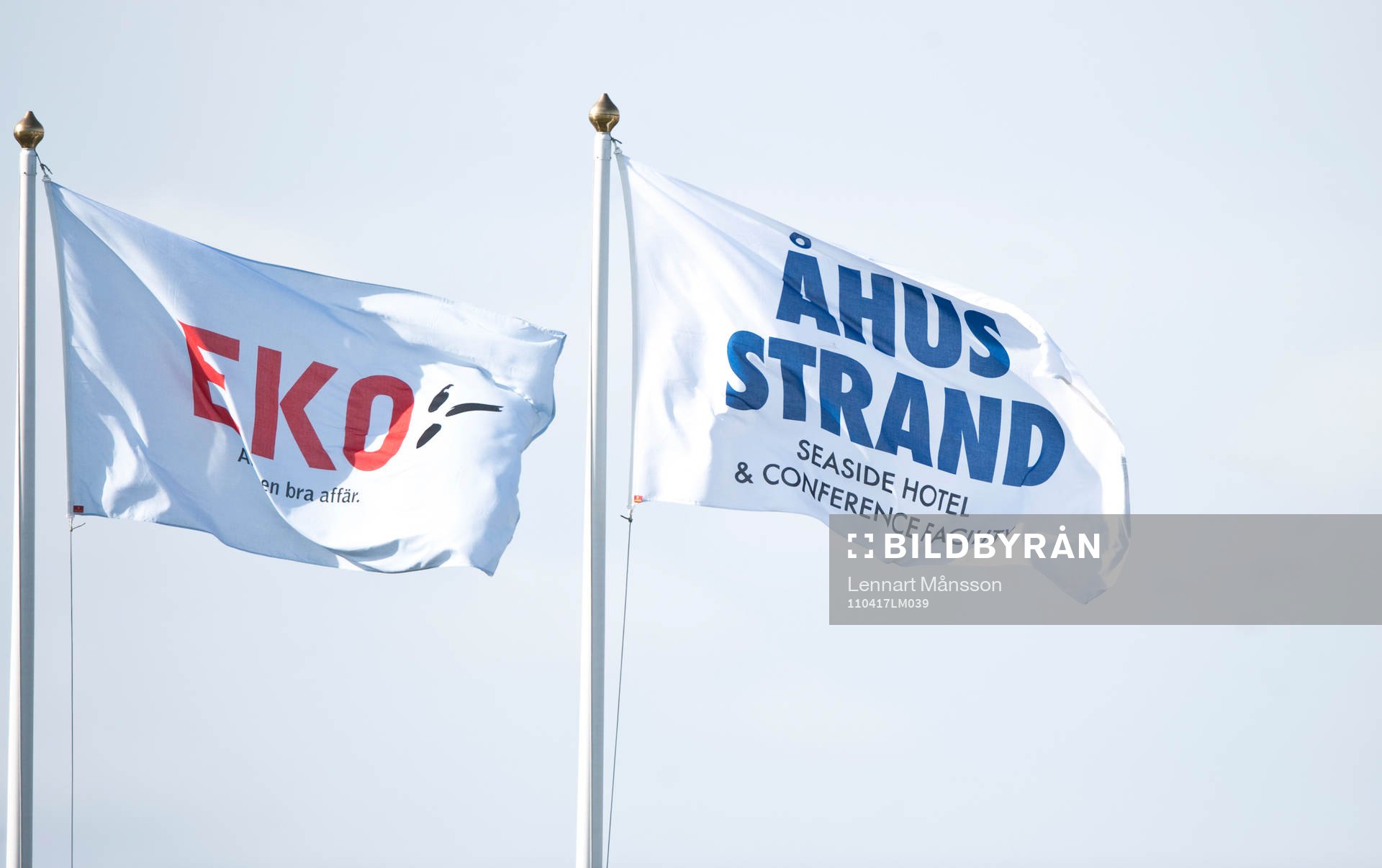 Sponsorflaggor, Eko, Åhus strand, reklam, sponsor, flagga