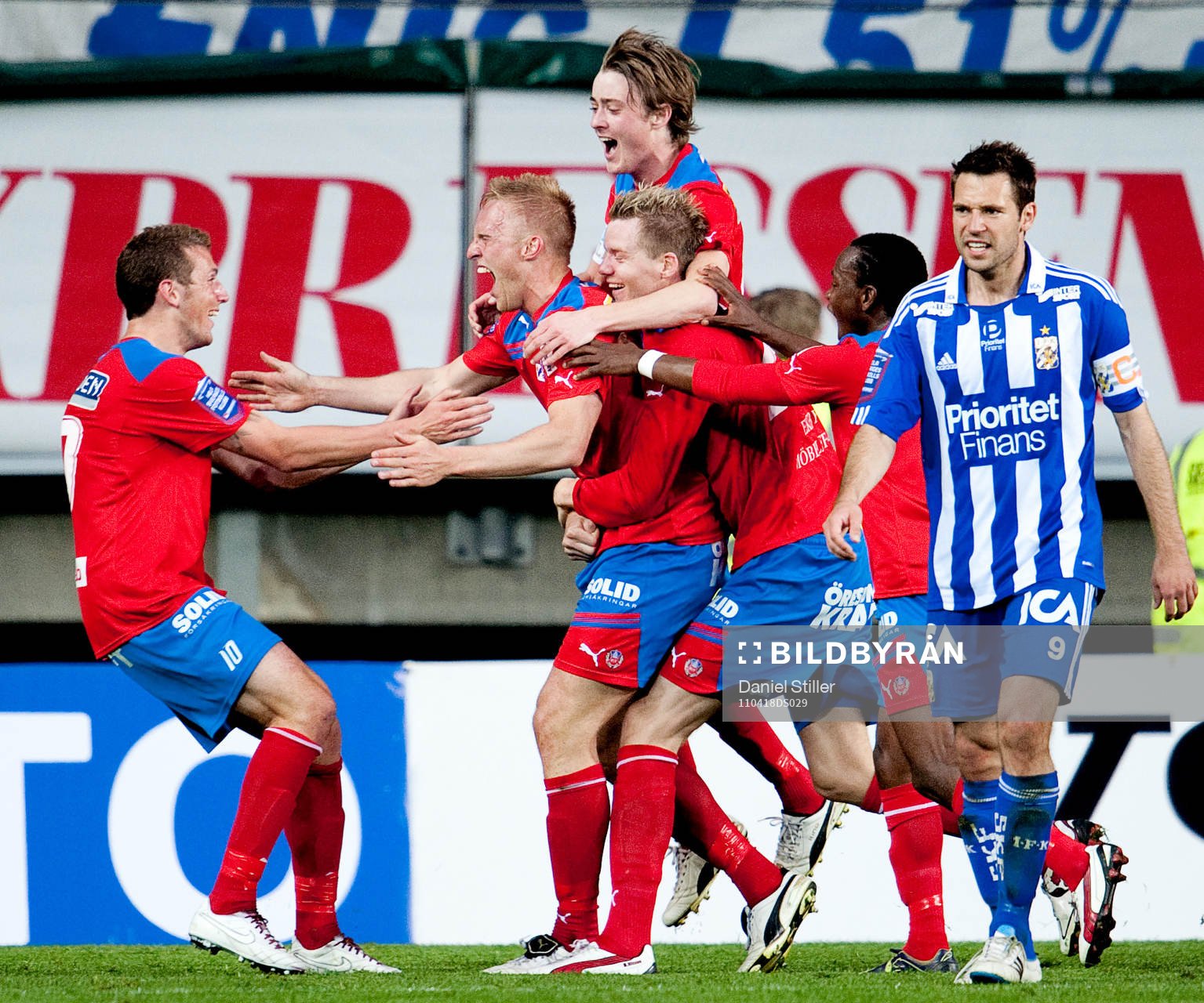 Peter Larsson, Helsingborg, gör 1-1, jubel. Stefan