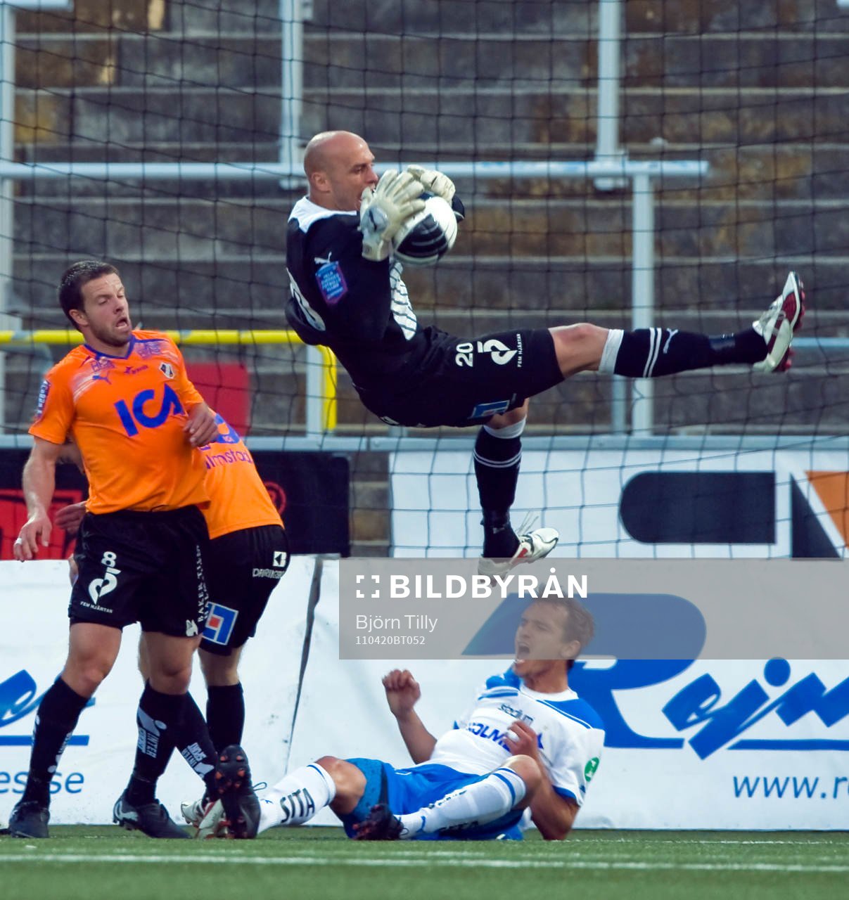 Jonas Gudni Saevarsson, Halmstad, Sphetim Hasani,