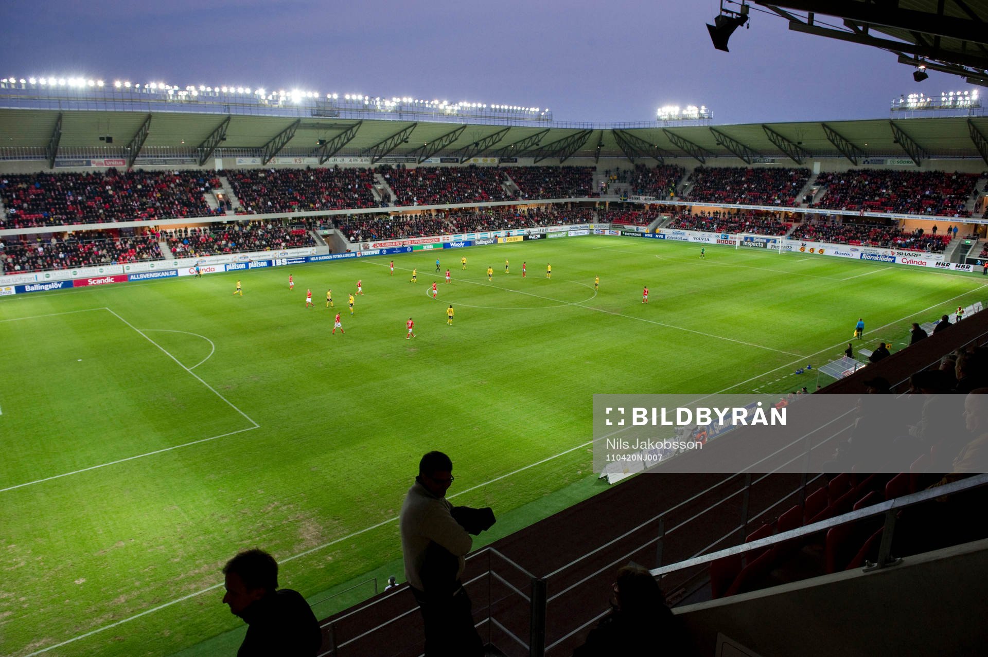 Guldfågeln arena