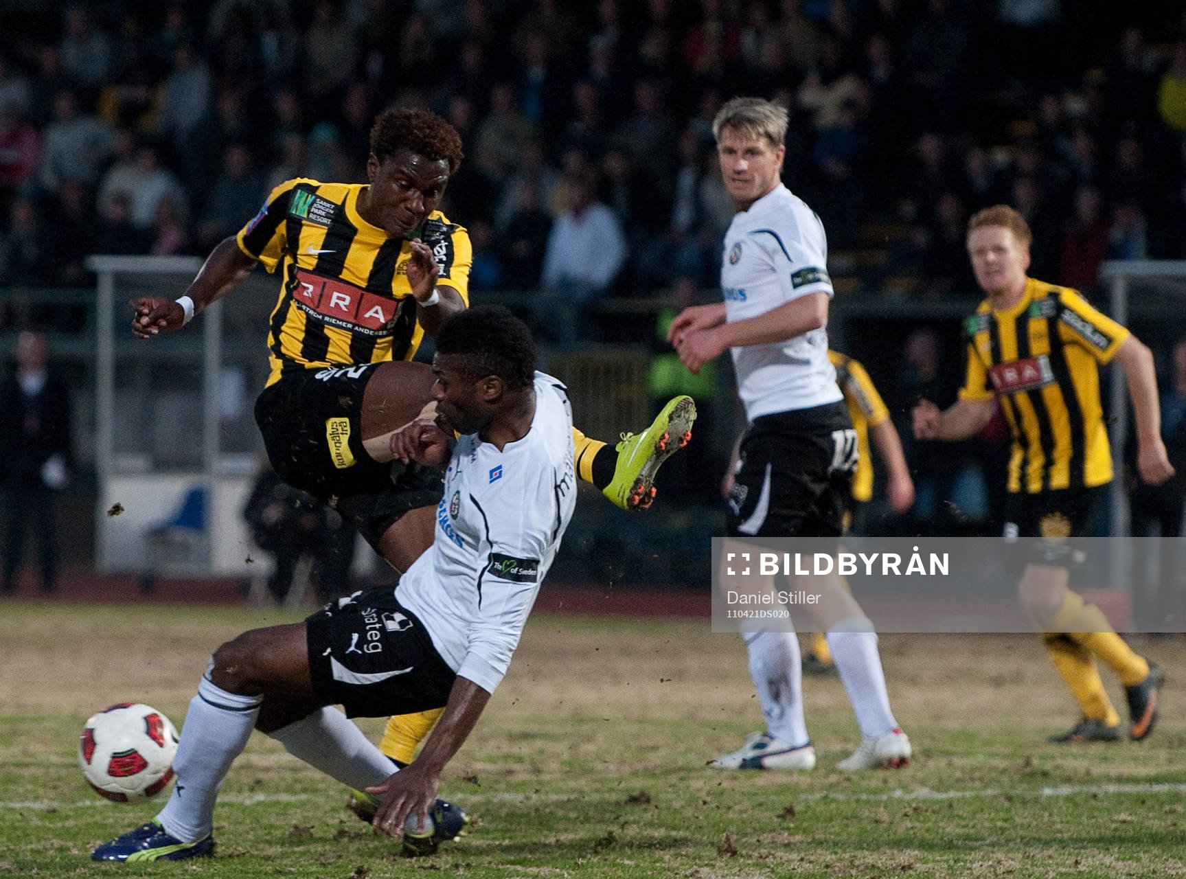 Dominic Chatto, Häcken, Samuel Wowoah, Örebro