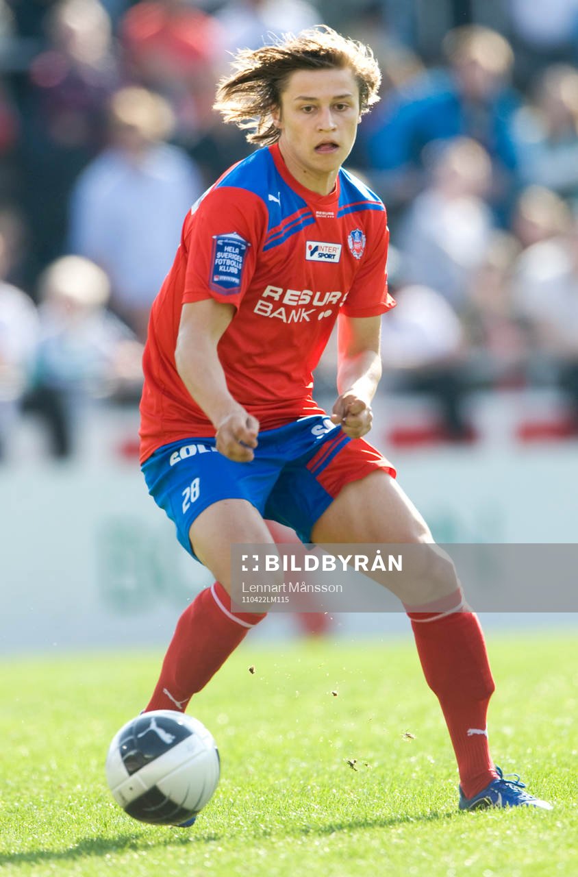 Simon Thern