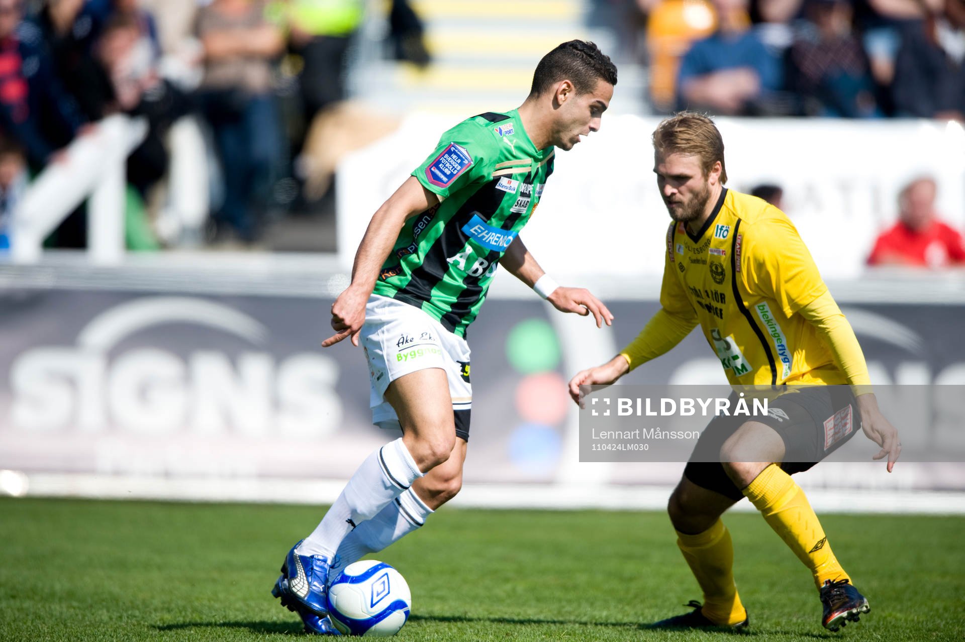 Mervan Celik, Gais