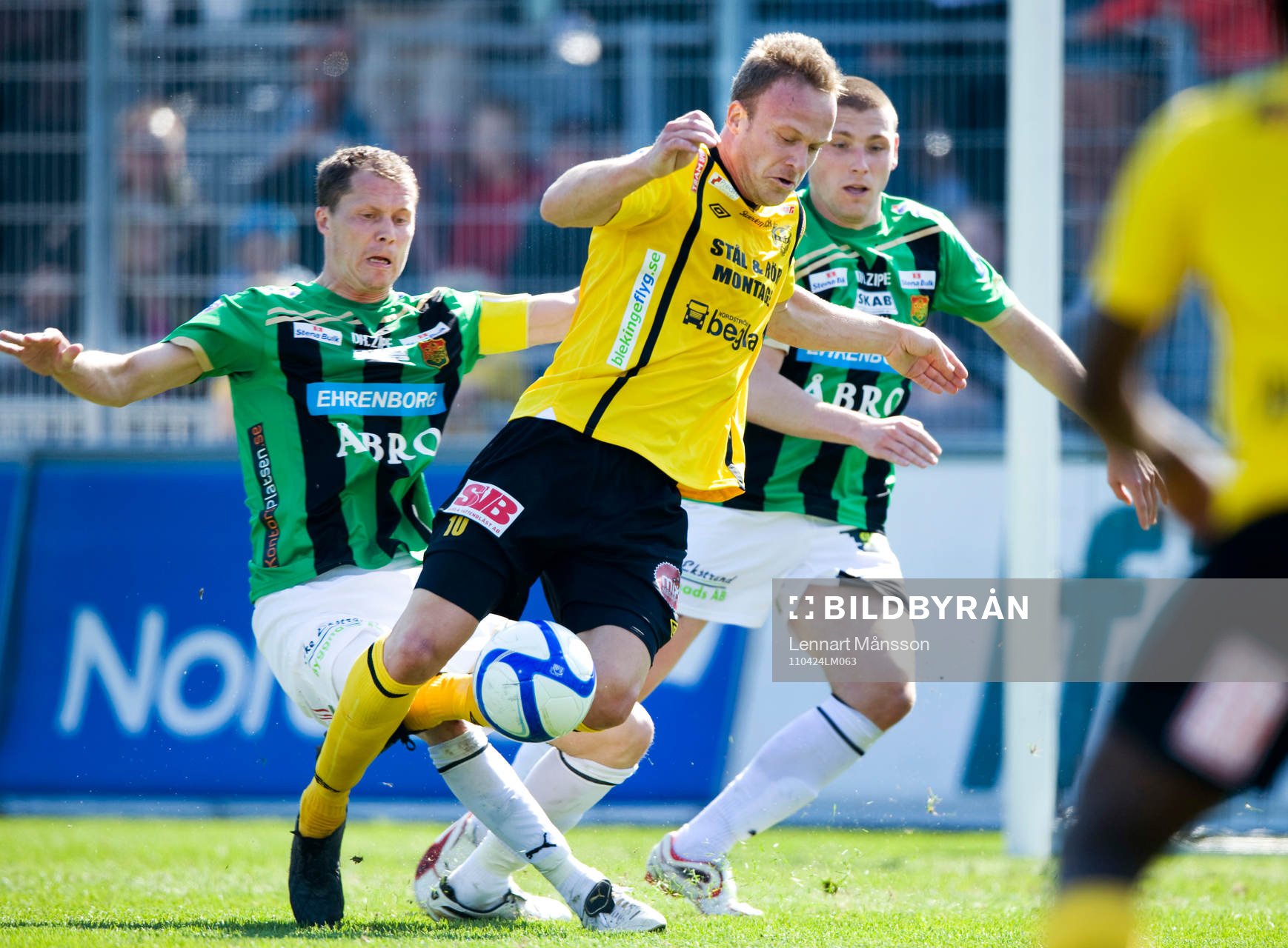 Straff, Marcus Ekenberg, Mjällby, fälls av Fredrik