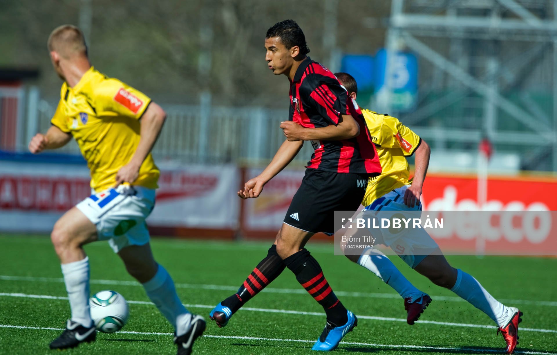Nabil Bahoui, Brommapojkarna
