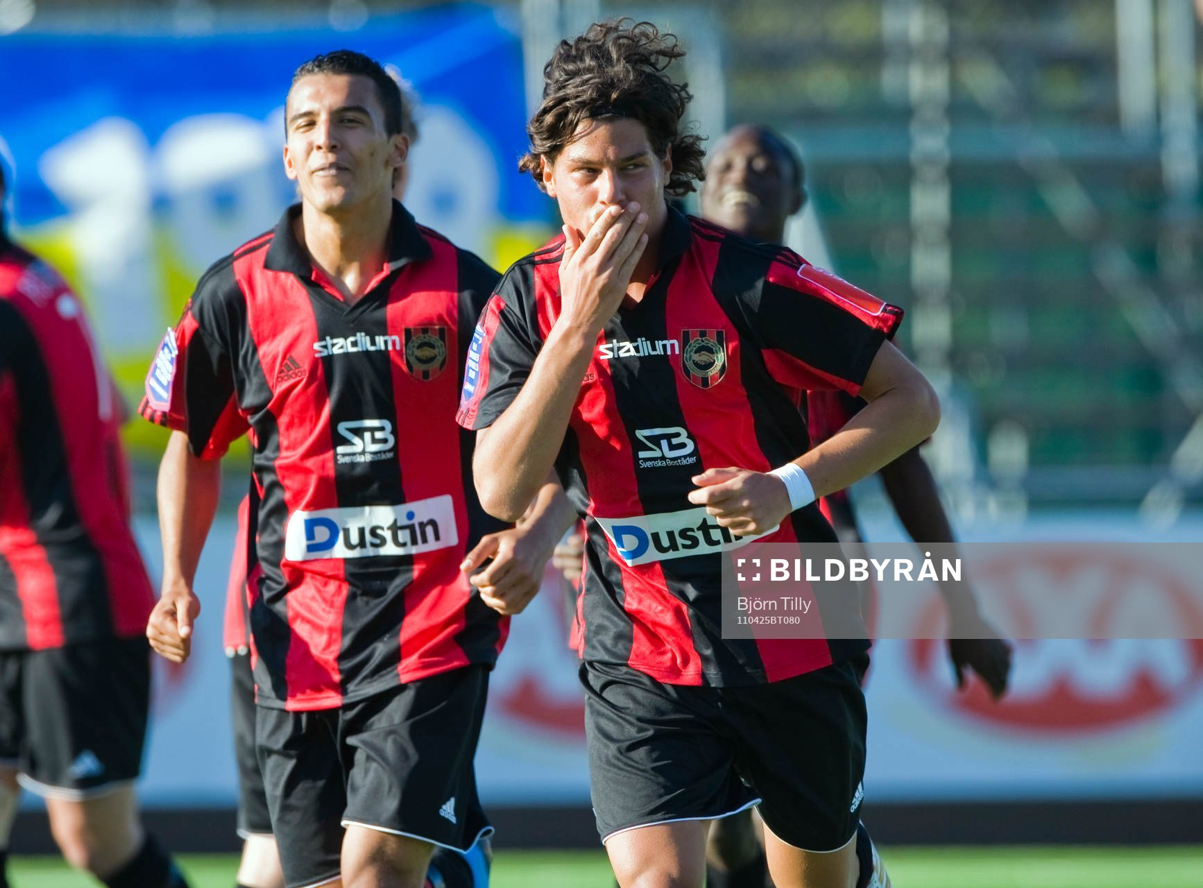 Miiko Albornoz, Brommapojkarna efer 2-1